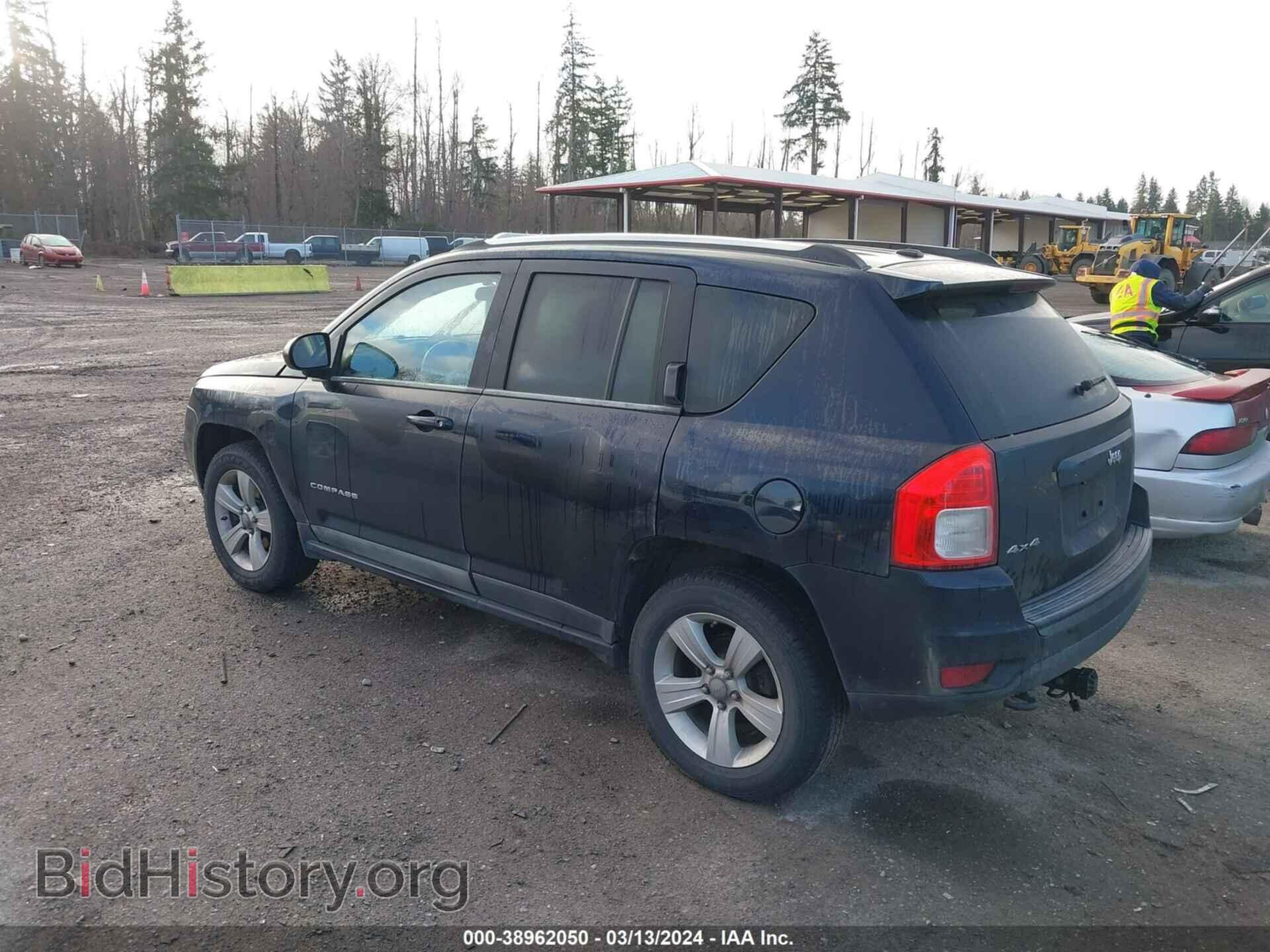 2011 JEEP COMPASS - VIN: 1J4NF1FB6BD154303 - Фото 3