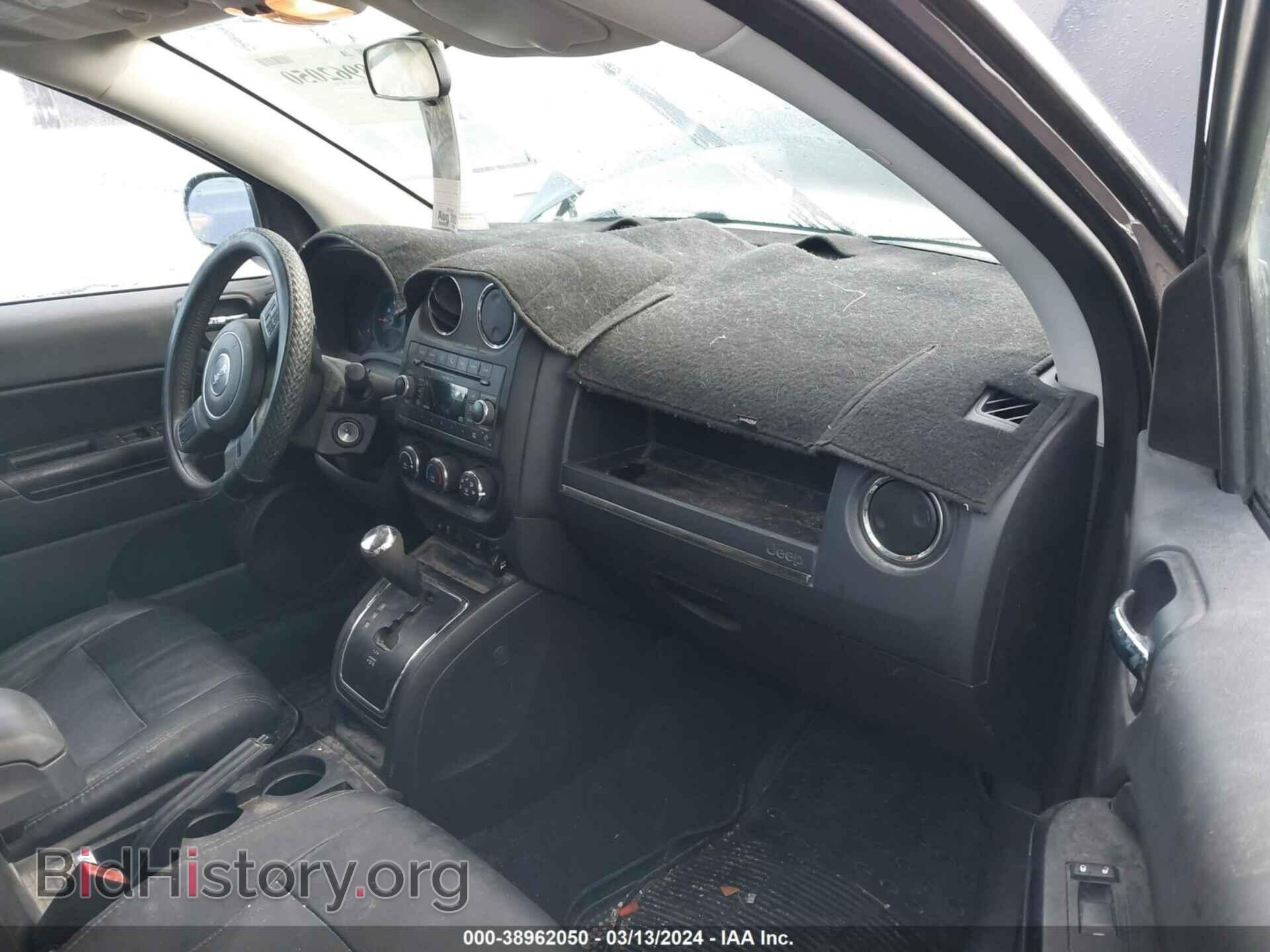 2011 JEEP COMPASS - VIN: 1J4NF1FB6BD154303 - Фото 5