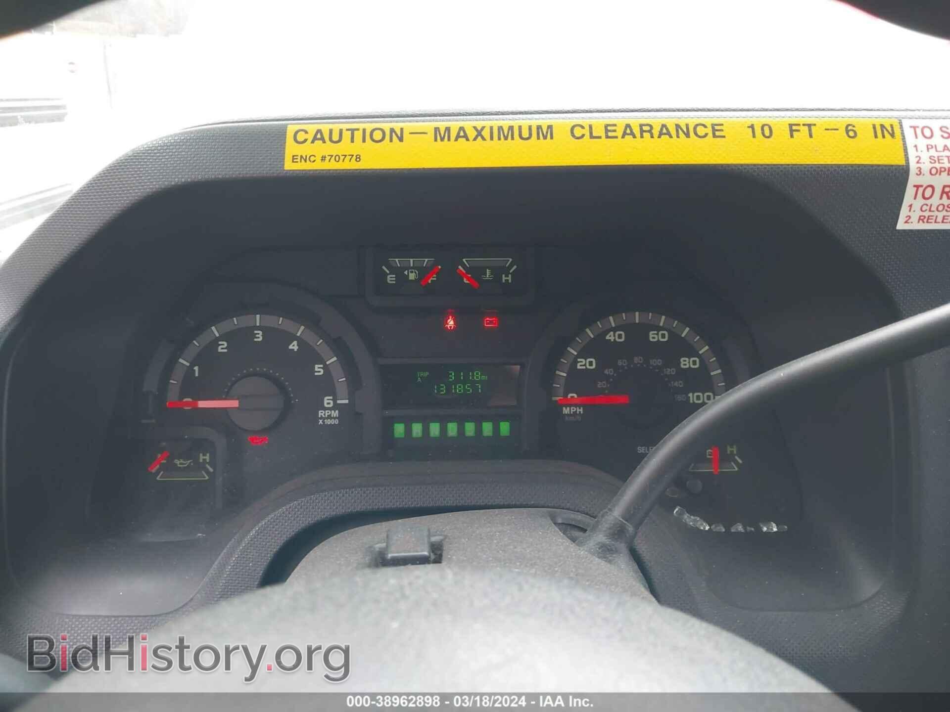 2010 FORD E-450 CUTAWAY - VIN: 1FDFE4FS3ADB02264 - Фото 5