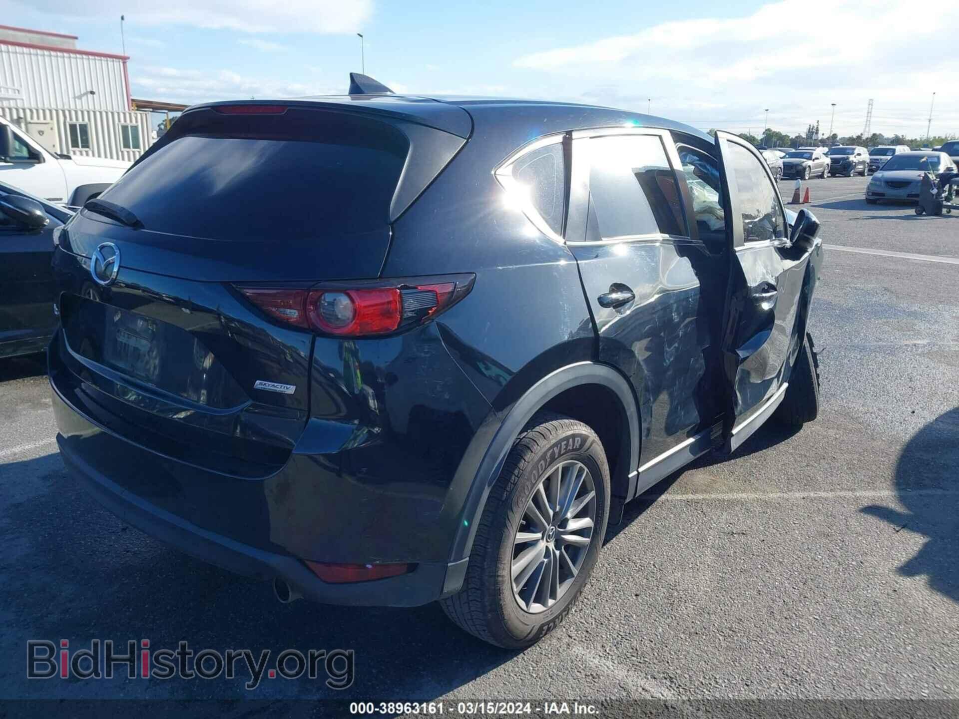 2017 MAZDA CX-5 - VIN: JM3KFABL5H0146563 - Фото 4