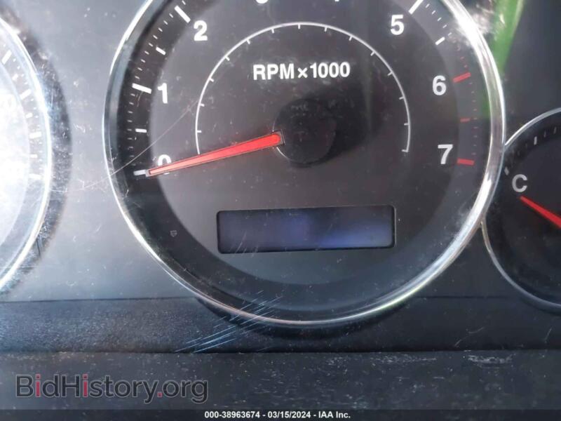 2007 Jeep COMMANDER (VIN 1J8HH58287C530846) — photo 7 of 10