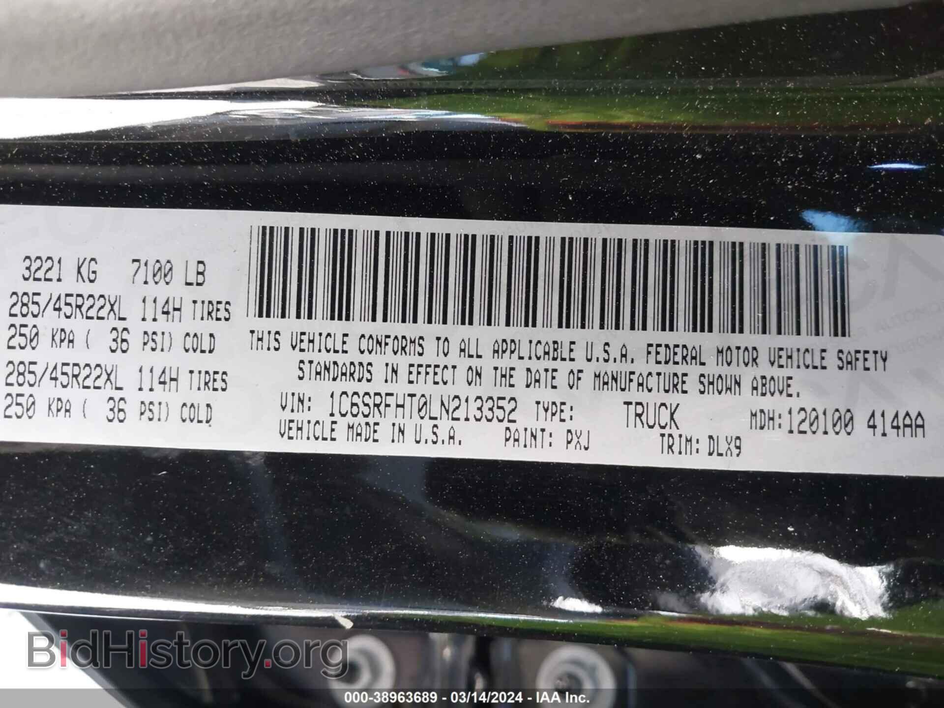 2020 RAM 1500 - VIN: 1C6SRFHT0LN213352 - Фото 9