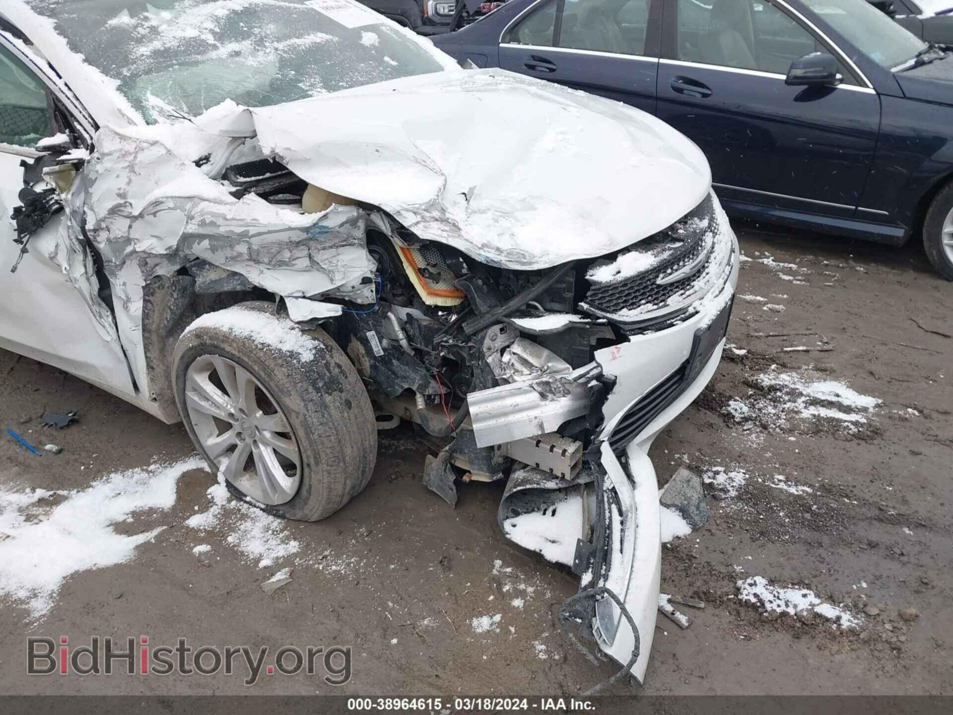 2015 CHRYSLER 200 - VIN: 1C3CCCAB1FN658674 - Фото 6