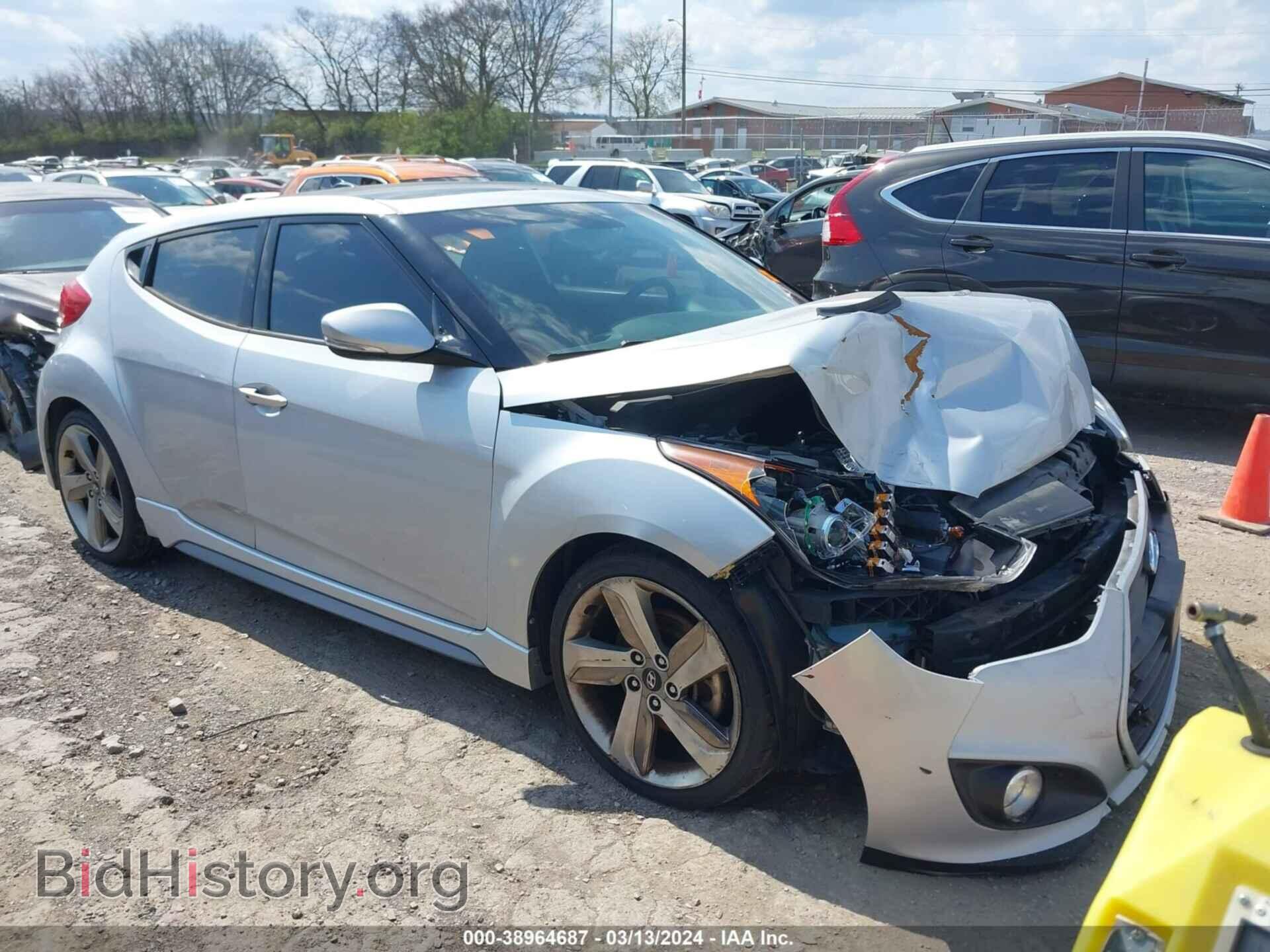 Фотография KMHTC6AE3DU098050 - HYUNDAI VELOSTER 2013