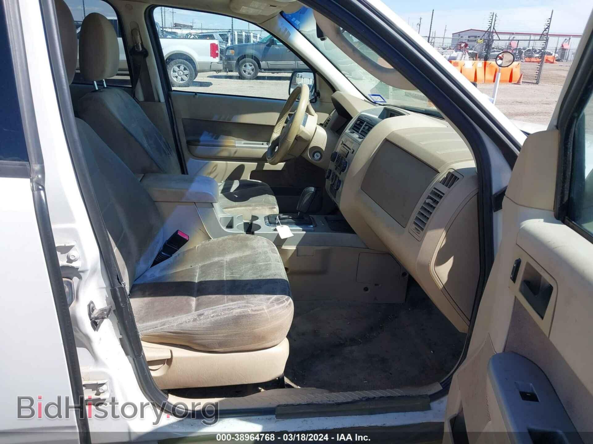 2011 FORD ESCAPE - VIN: 1FMCU0D72BKA43881 - Фото 5