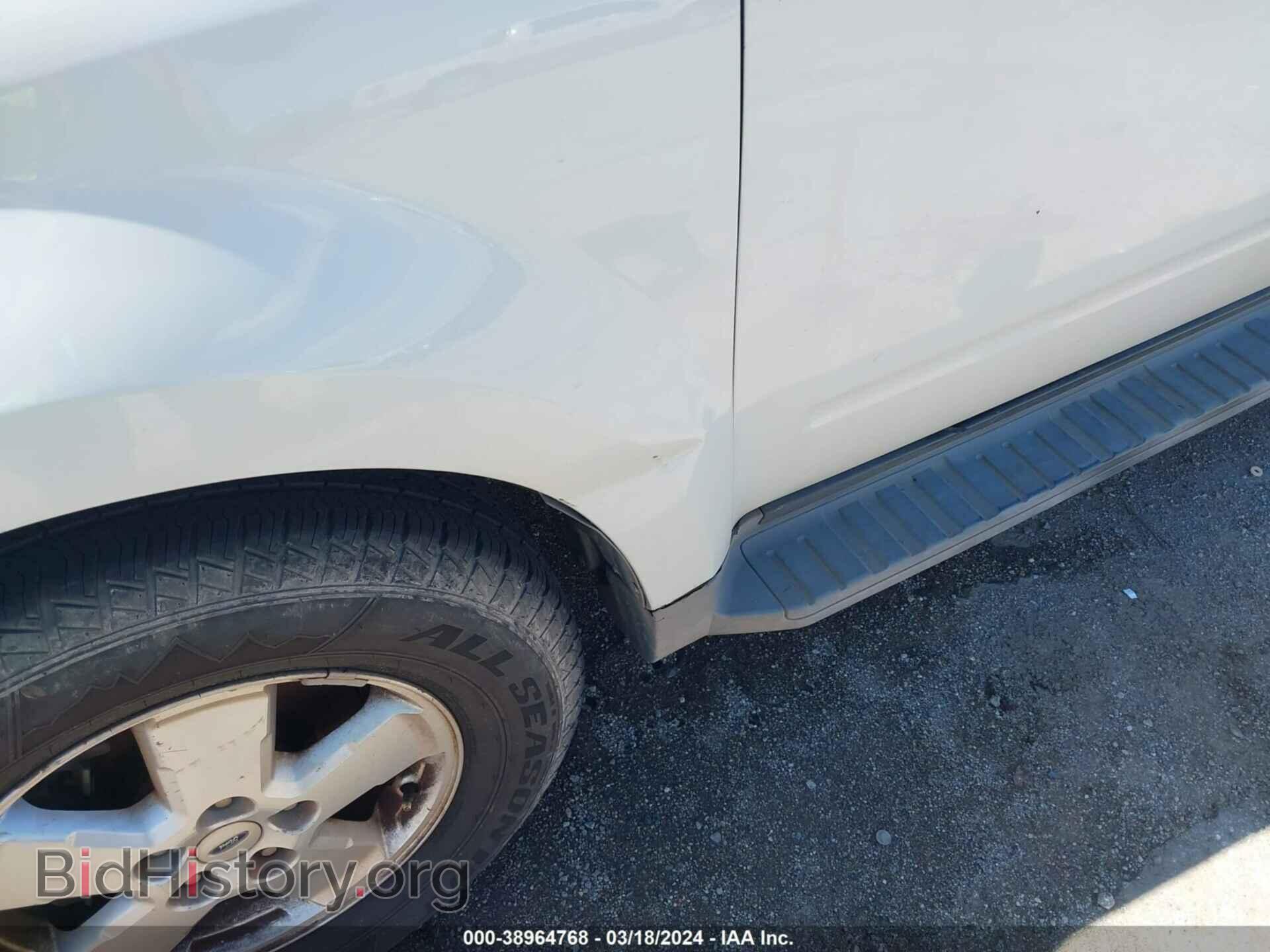2011 FORD ESCAPE - VIN: 1FMCU0D72BKA43881 - Фото 6