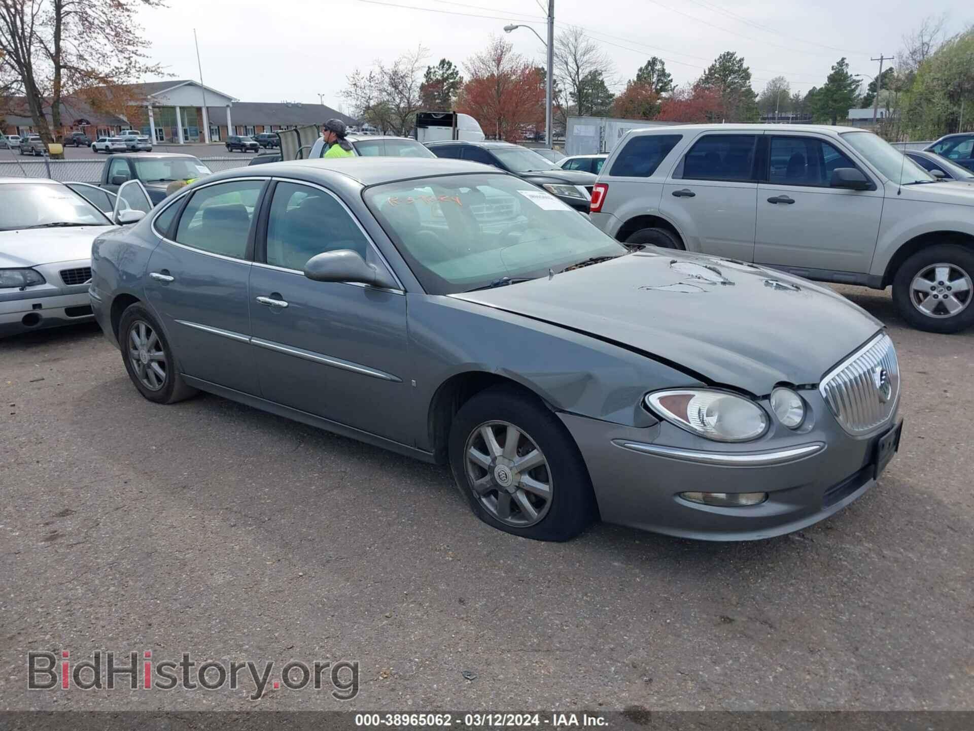 Photo 2G4WD582081154334 - BUICK LACROSSE 2008