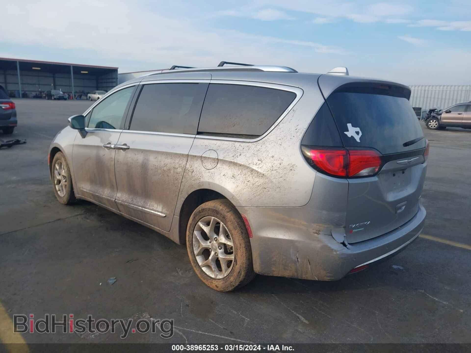 2020 CHRYSLER PACIFICA - VIN: 2C4RC1GG0LR271562 - Фото 3