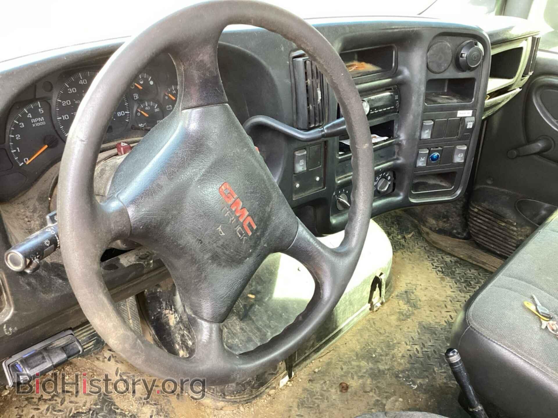 2007 GMC C5500 - VIN: 1GDE5C1247F404382 - Фото 4