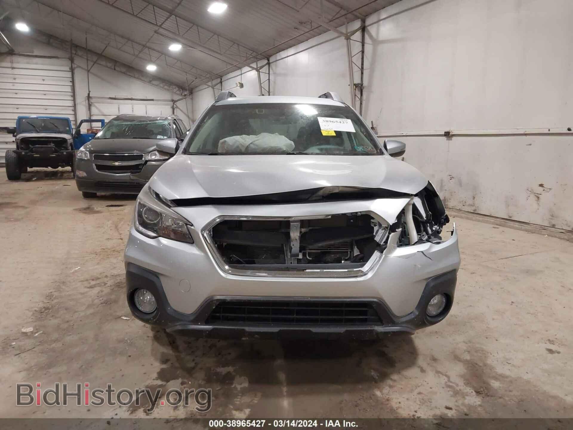 2018 SUBARU OUTBACK - VIN: 4S4BSAFC4J3302610 - Фото 12
