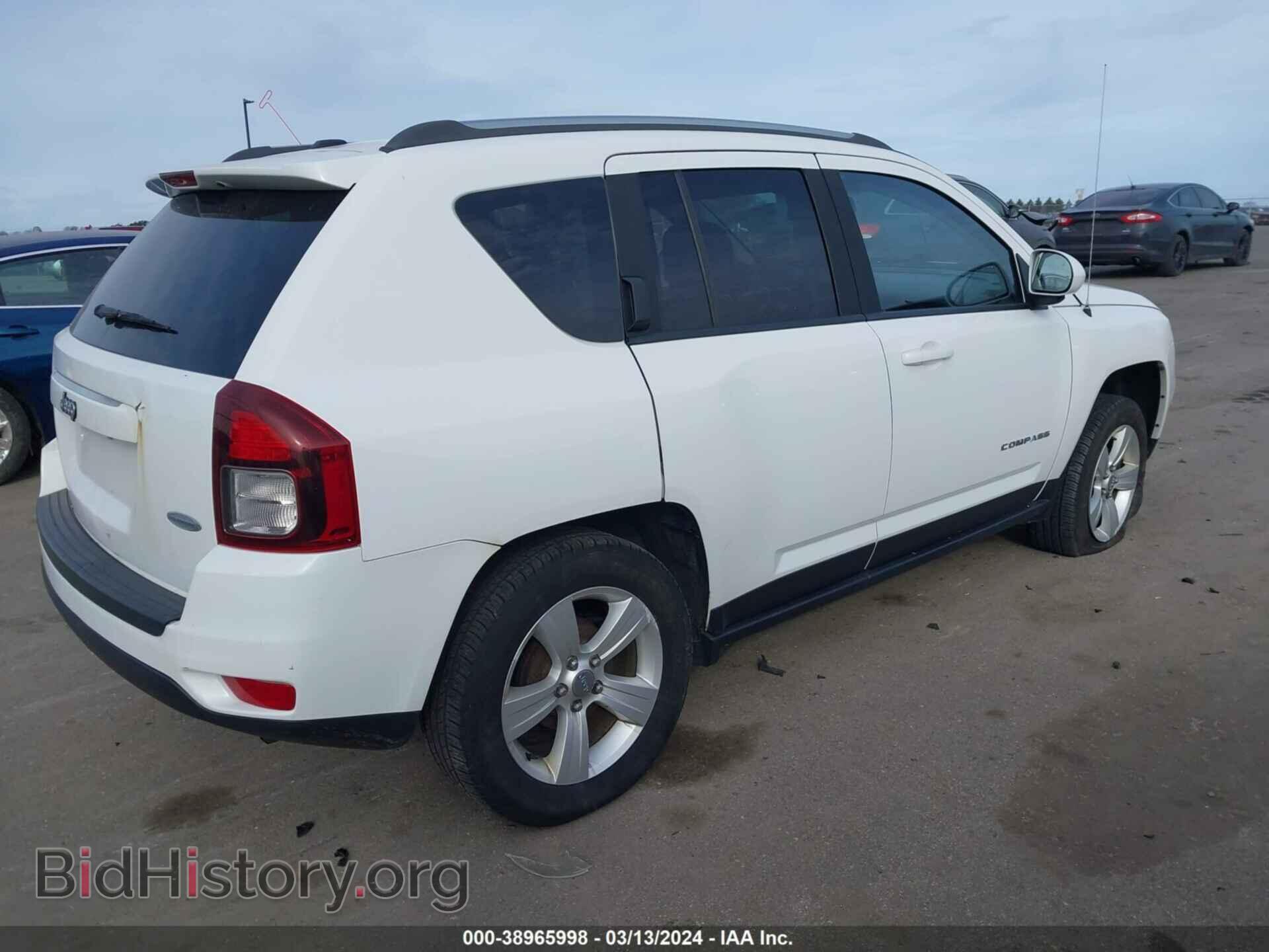 2014 JEEP COMPASS - VIN: 1C4NJCEB9ED603575 - Фото 4