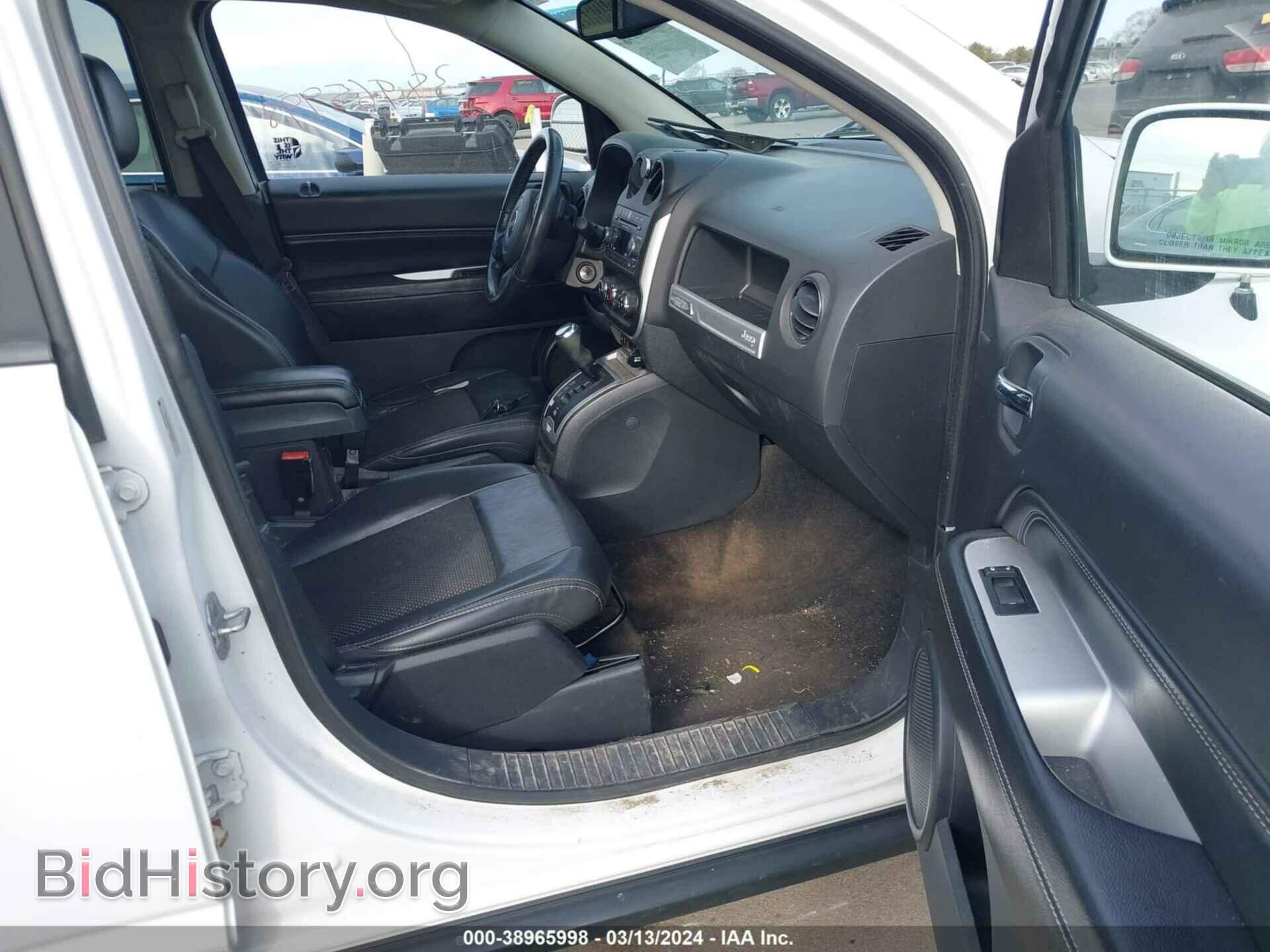 2014 JEEP COMPASS - VIN: 1C4NJCEB9ED603575 - Фото 5