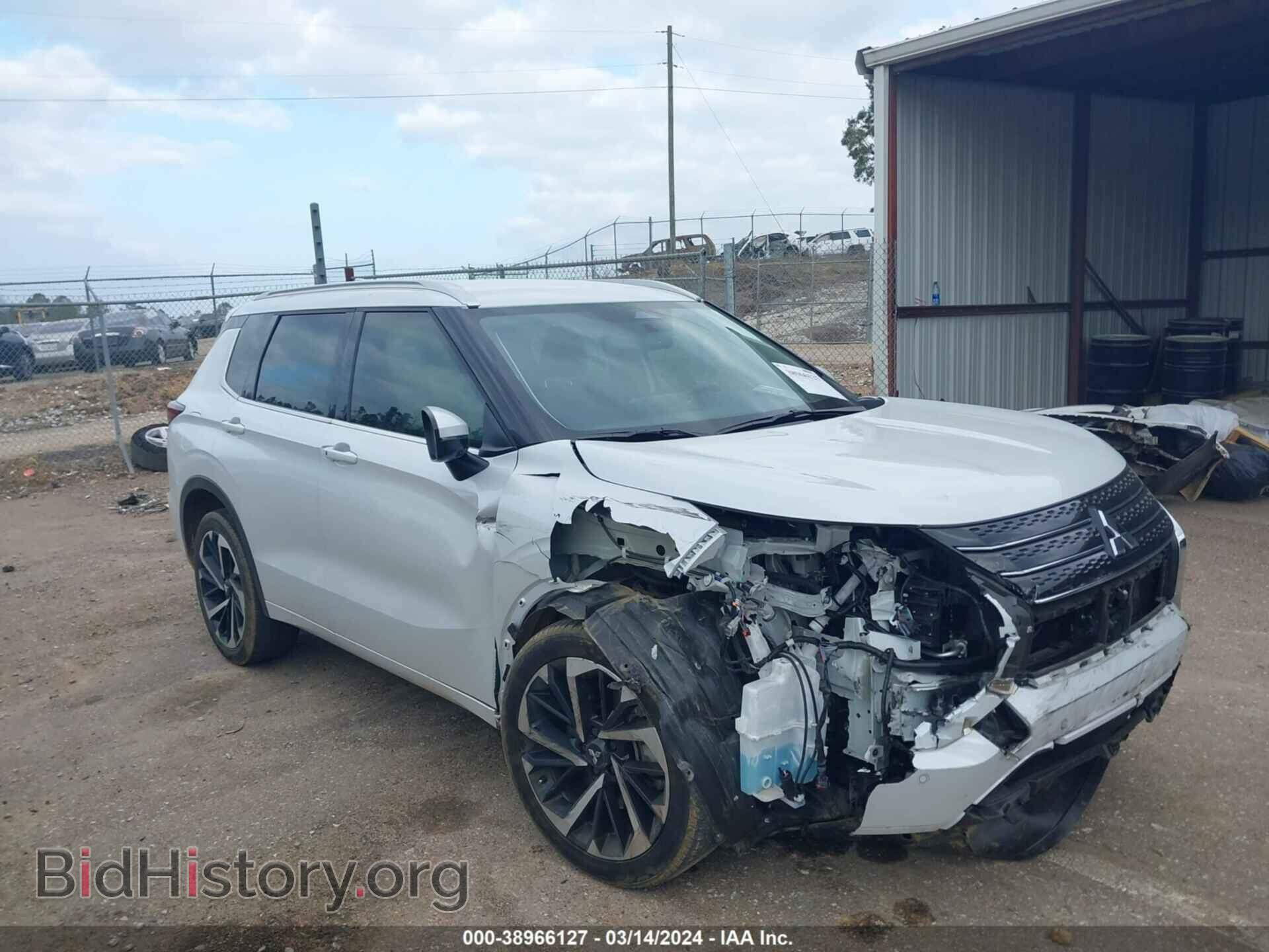 Photo JA4J3VA81PZ033148 - MITSUBISHI OUTLANDER 2023