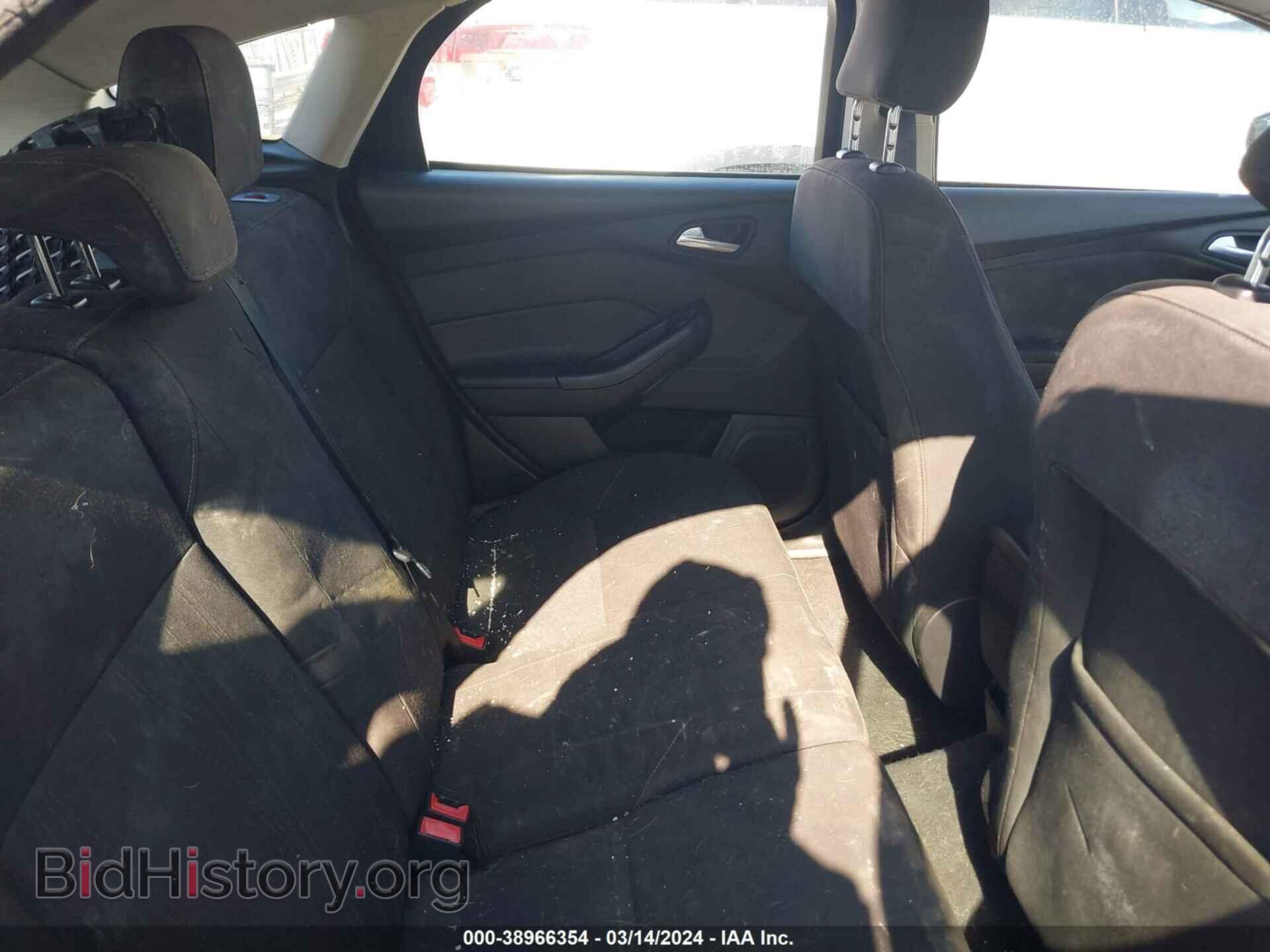 2016 FORD FOCUS - VIN: 1FADP3K29GL213833 - Фото 8