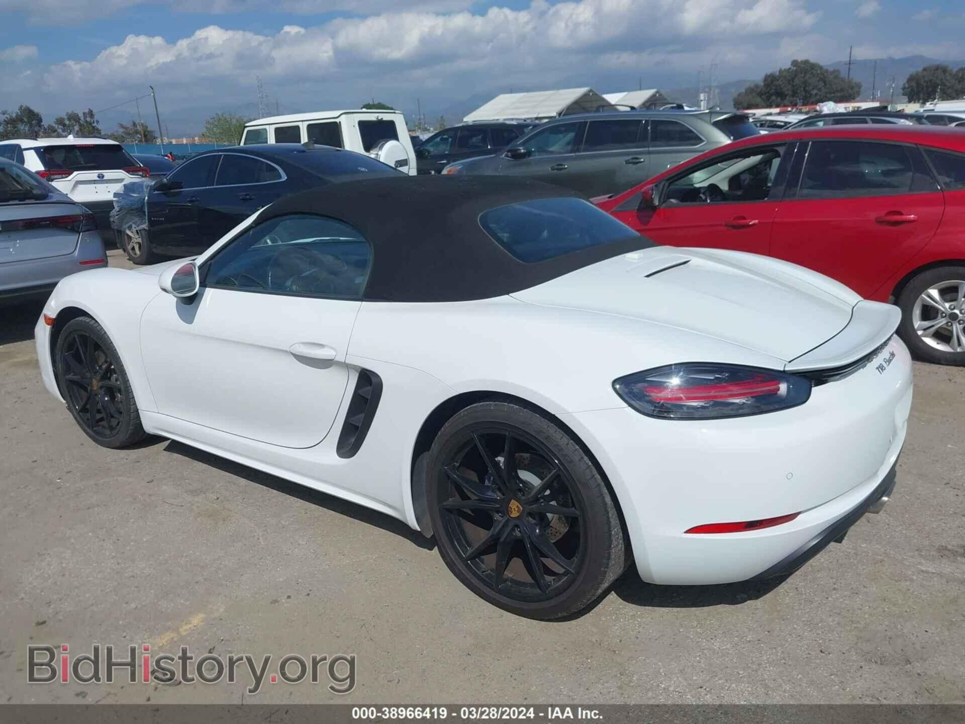 2019 PORSCHE 718 BOXSTER - VIN: WP0CA2A89KS211313 - Фото 3