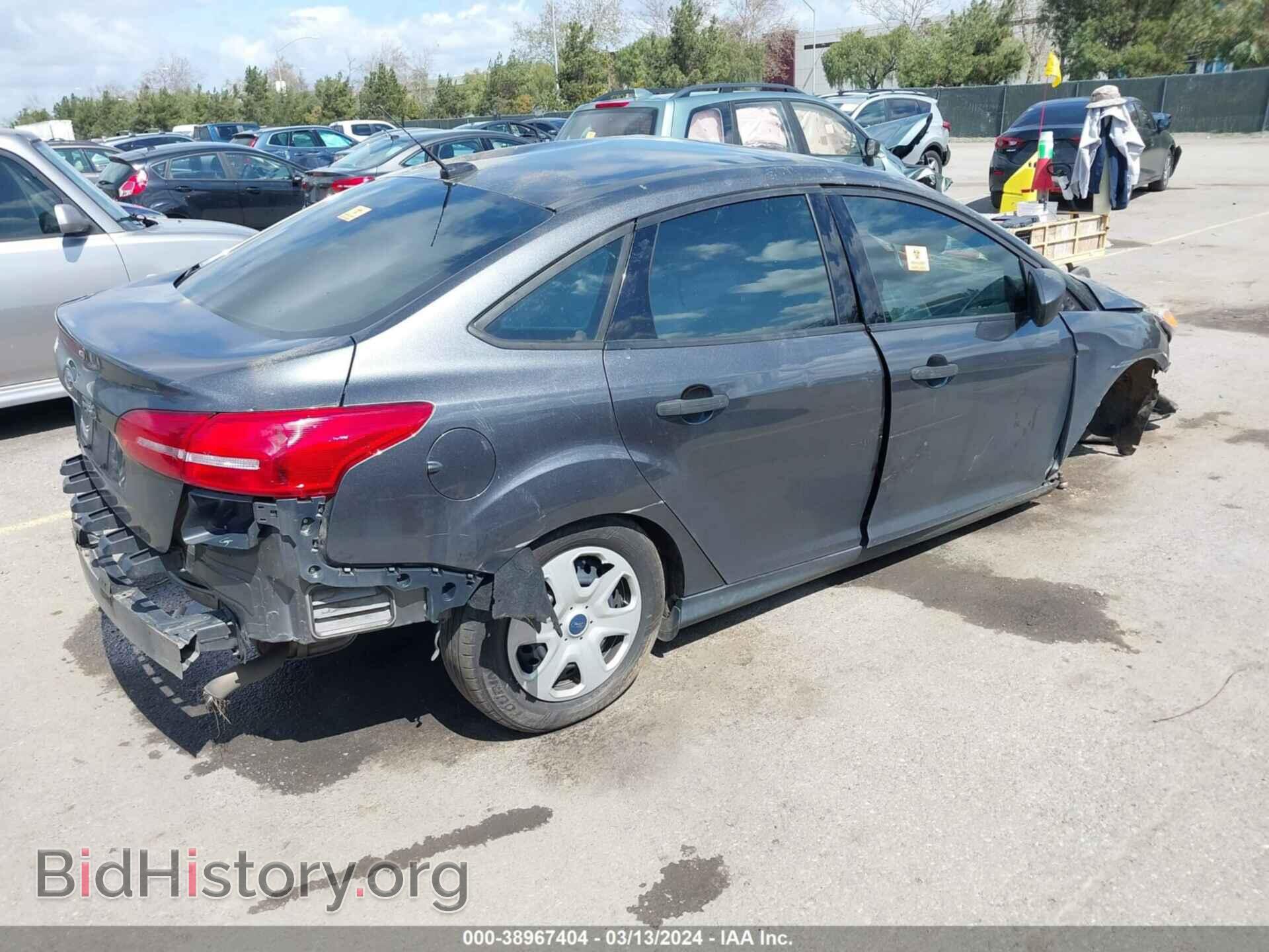 2017 FORD FOCUS - VIN: 1FADP3E2XHL244716 - Photo 4