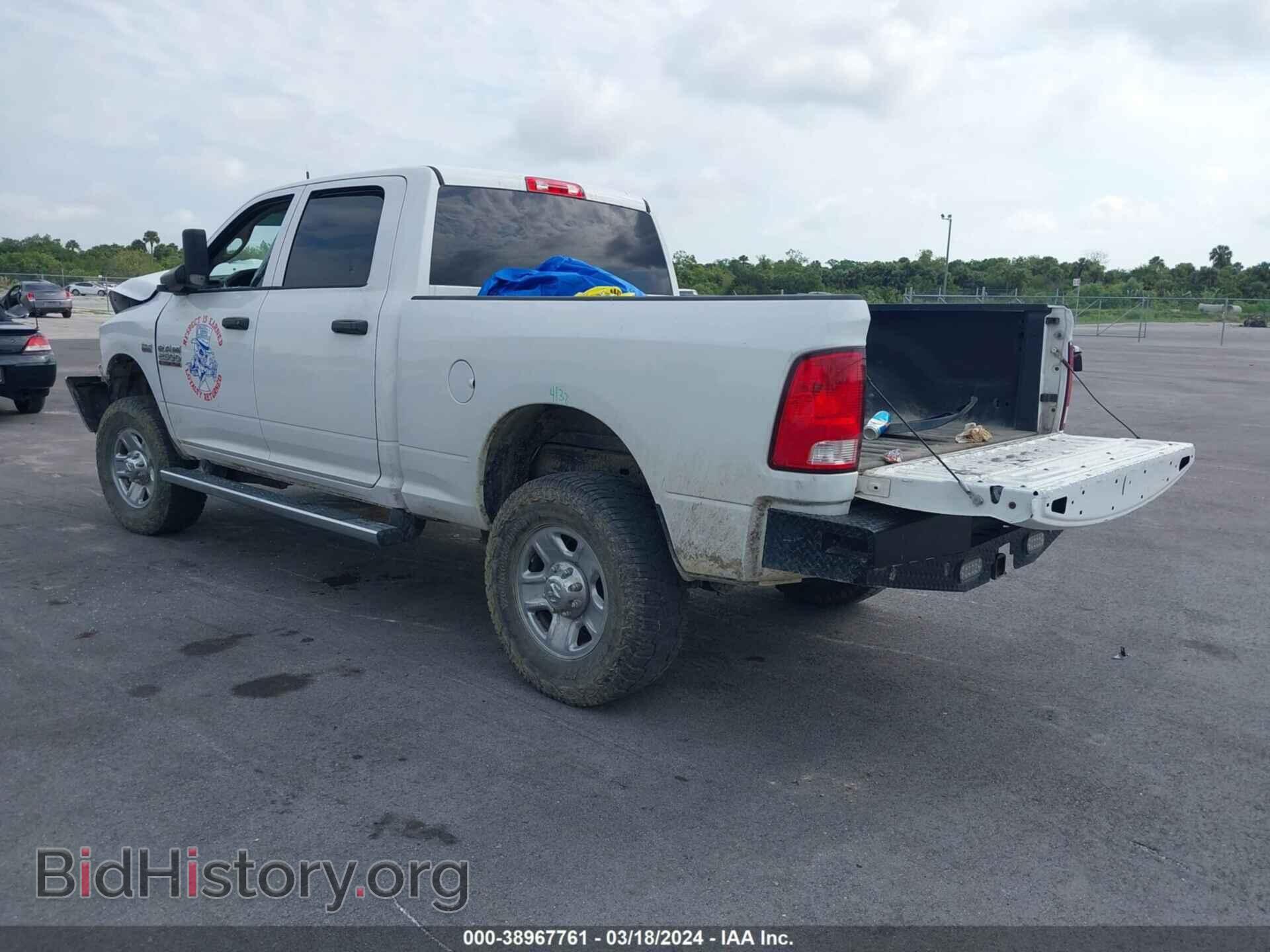 2018 RAM 2500 - VIN: 3C6UR5CJ4JG379632 - Фото 3