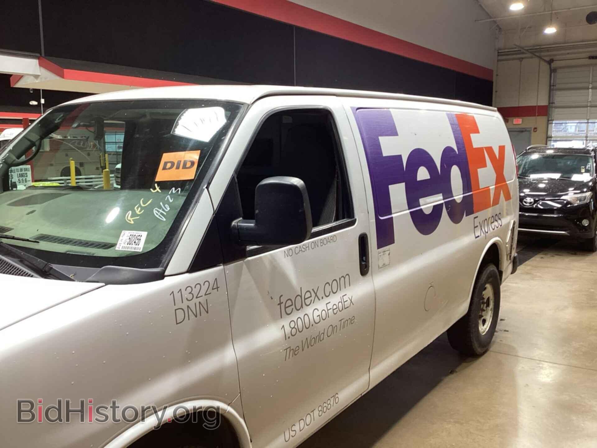 2012 GMC SAVANA - VIN: 1GTW7FCA5C1188638 - Фото 9