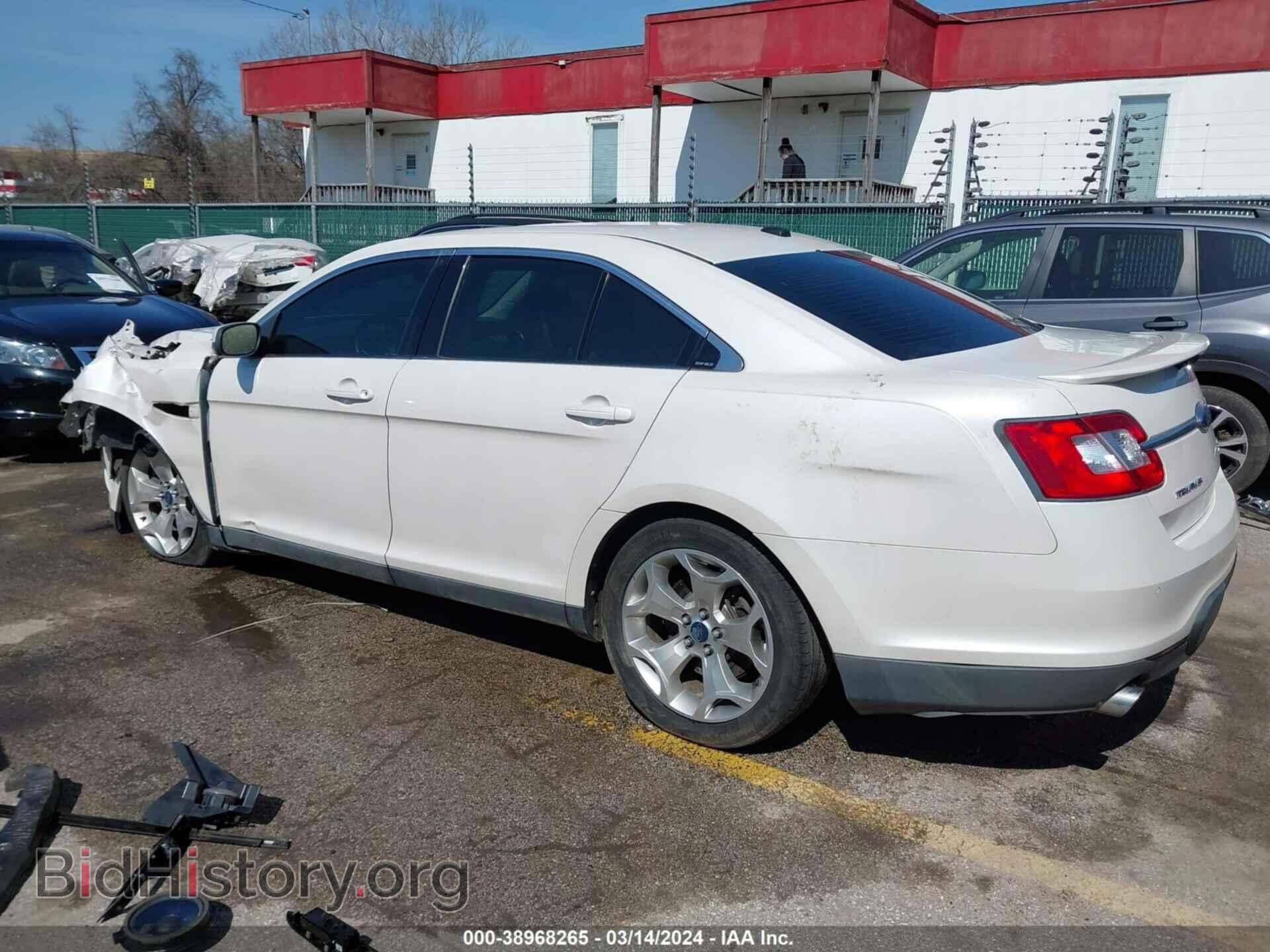 2010 FORD TAURUS - VIN: 1FAHP2KTXAG132733 - Фото 3