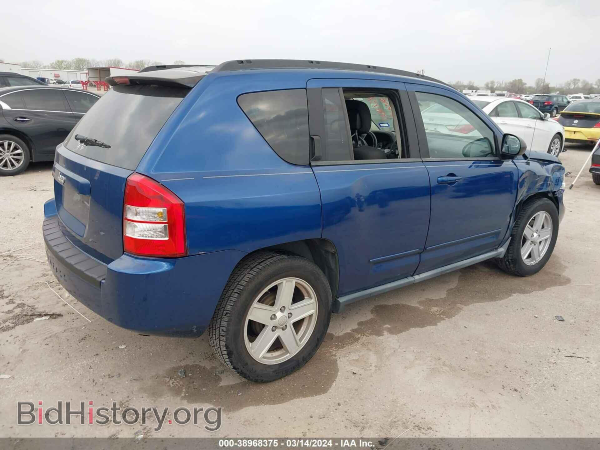 2010 JEEP COMPASS - VIN: 1J4NT4FA2AD504803 - Фото 4