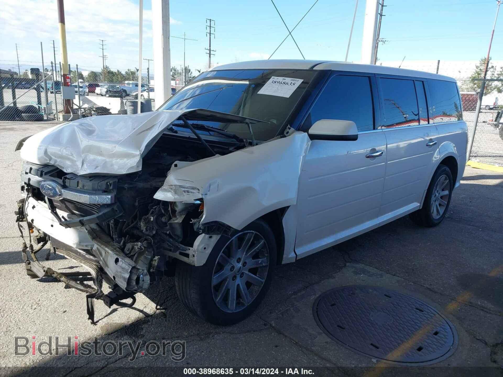 2010 FORD FLEX - VIN: 2FMGK5CC1ABA82182 - Photo 2