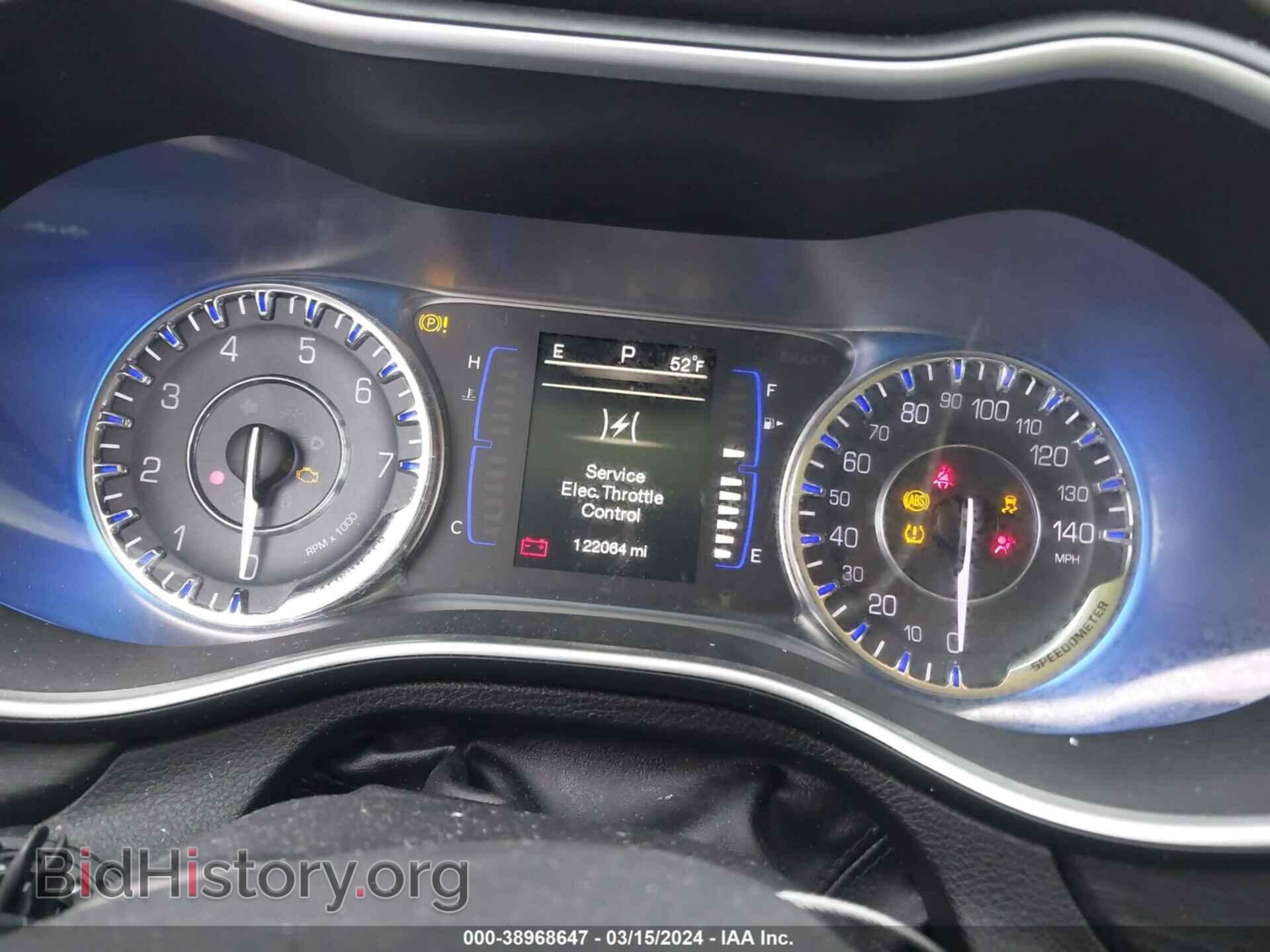 2015 CHRYSLER 200 - VIN: 1C3CCCAB7FN699830 - Фото 7