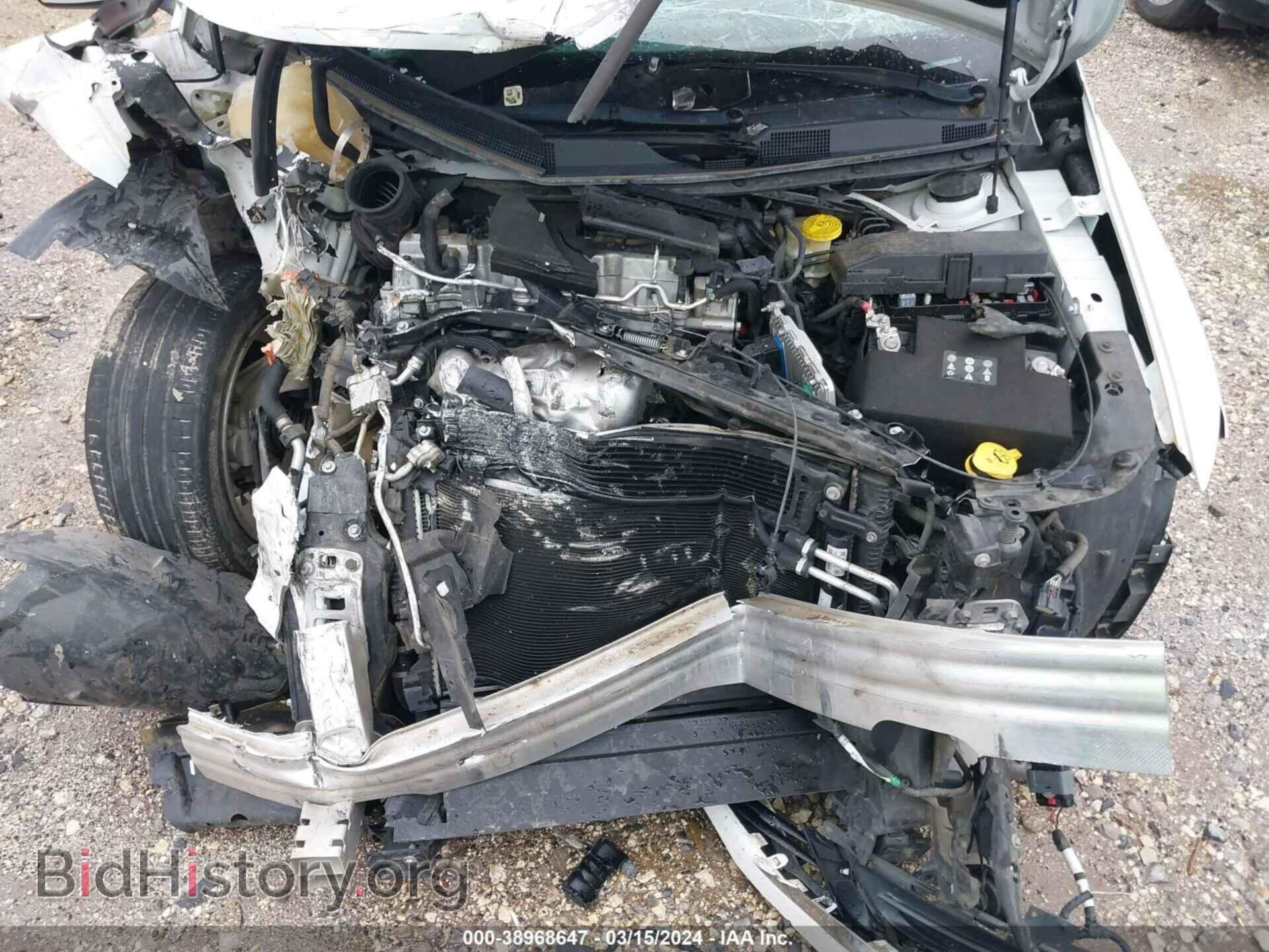 2015 CHRYSLER 200 - VIN: 1C3CCCAB7FN699830 - Фото 10