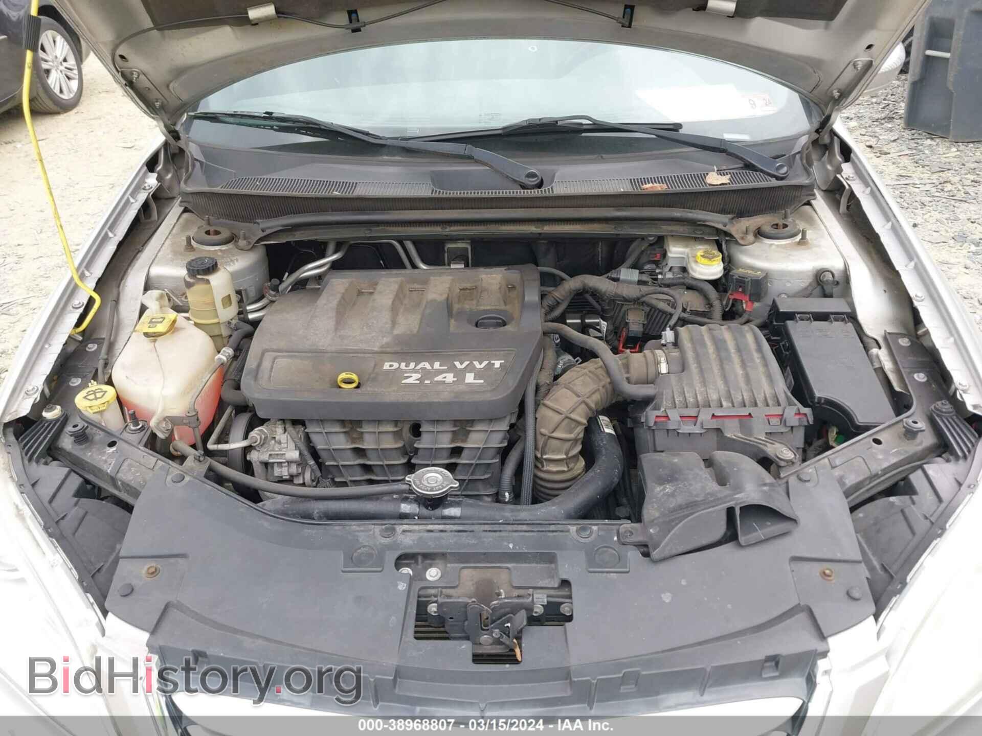 2011 CHRYSLER 200 - VIN: 1C3BC2FB8BN582220 - Photo 10