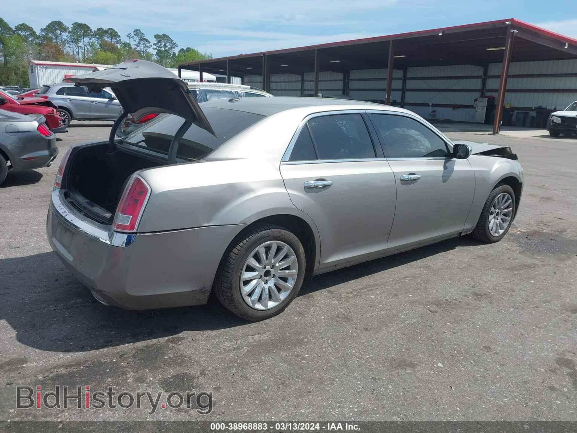 2014 CHRYSLER 300 - VIN: 2C3CCAAGXEH280264 - Photo 4
