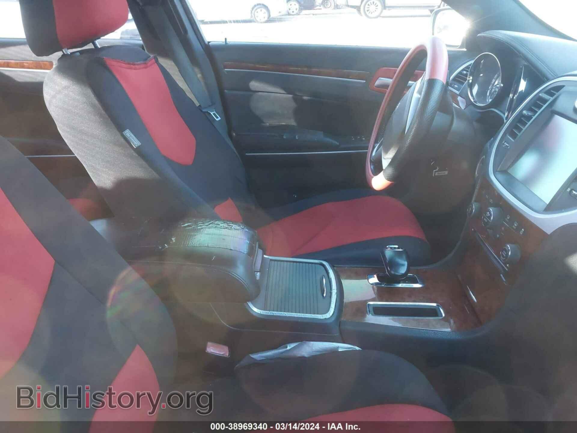 2012 CHRYSLER 300 - VIN: 2C3CCAAG7CH266254 - Фото 5