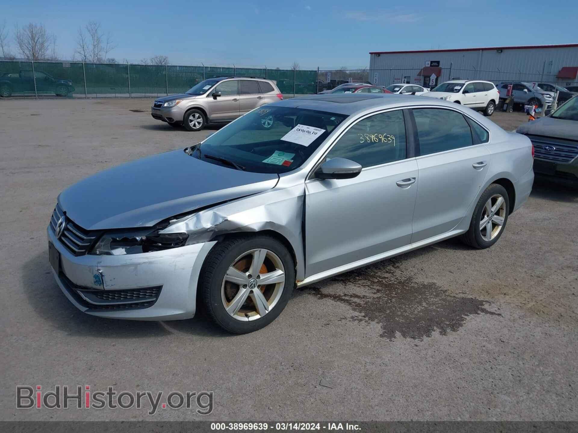 2012 VOLKSWAGEN PASSAT - VIN: 1VWBP7A39CC028000 - Фото 2