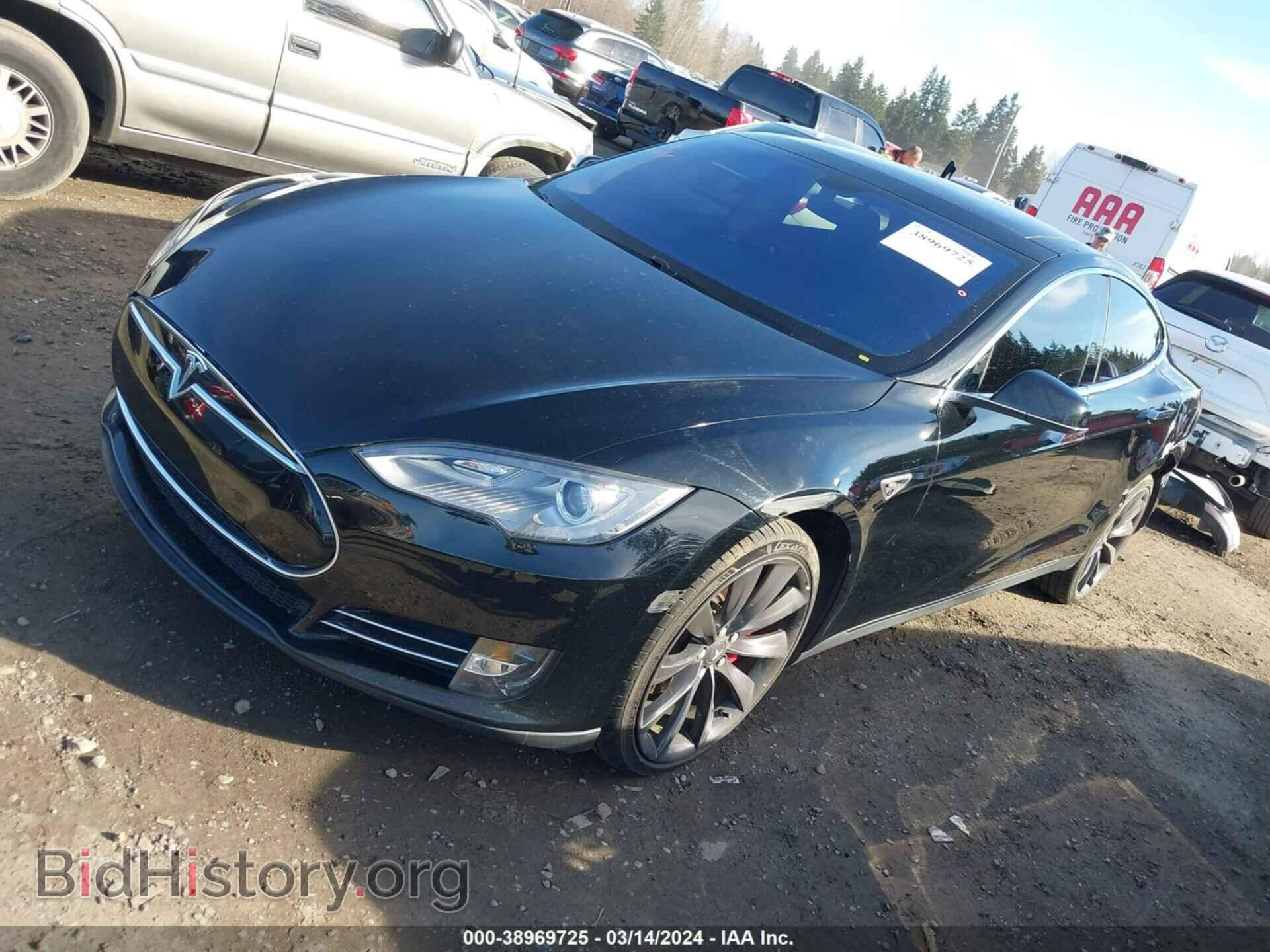 2014 TESLA MODEL S - VIN: 5YJSA1H11EFP43798 - Фото 2