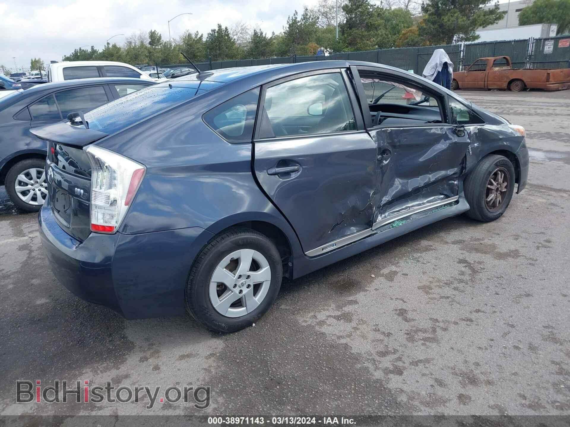 2011 TOYOTA PRIUS - VIN: JTDKN3DU5B0322032 - Photo 4
