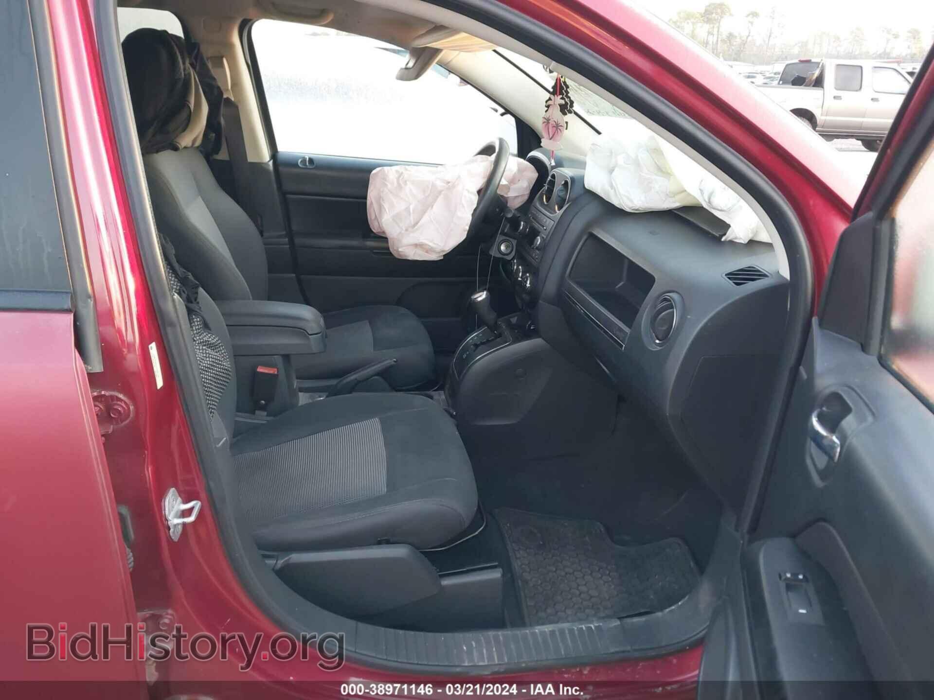 2012 JEEP COMPASS - VIN: 1C4NJDBB7CD597122 - Фото 5