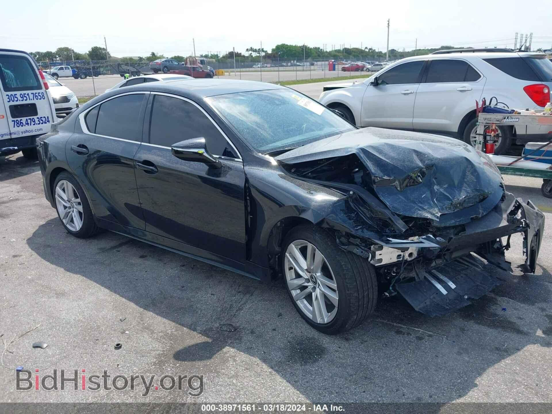 Photo JTHCA1D2XP5126518 - LEXUS IS 300 2023