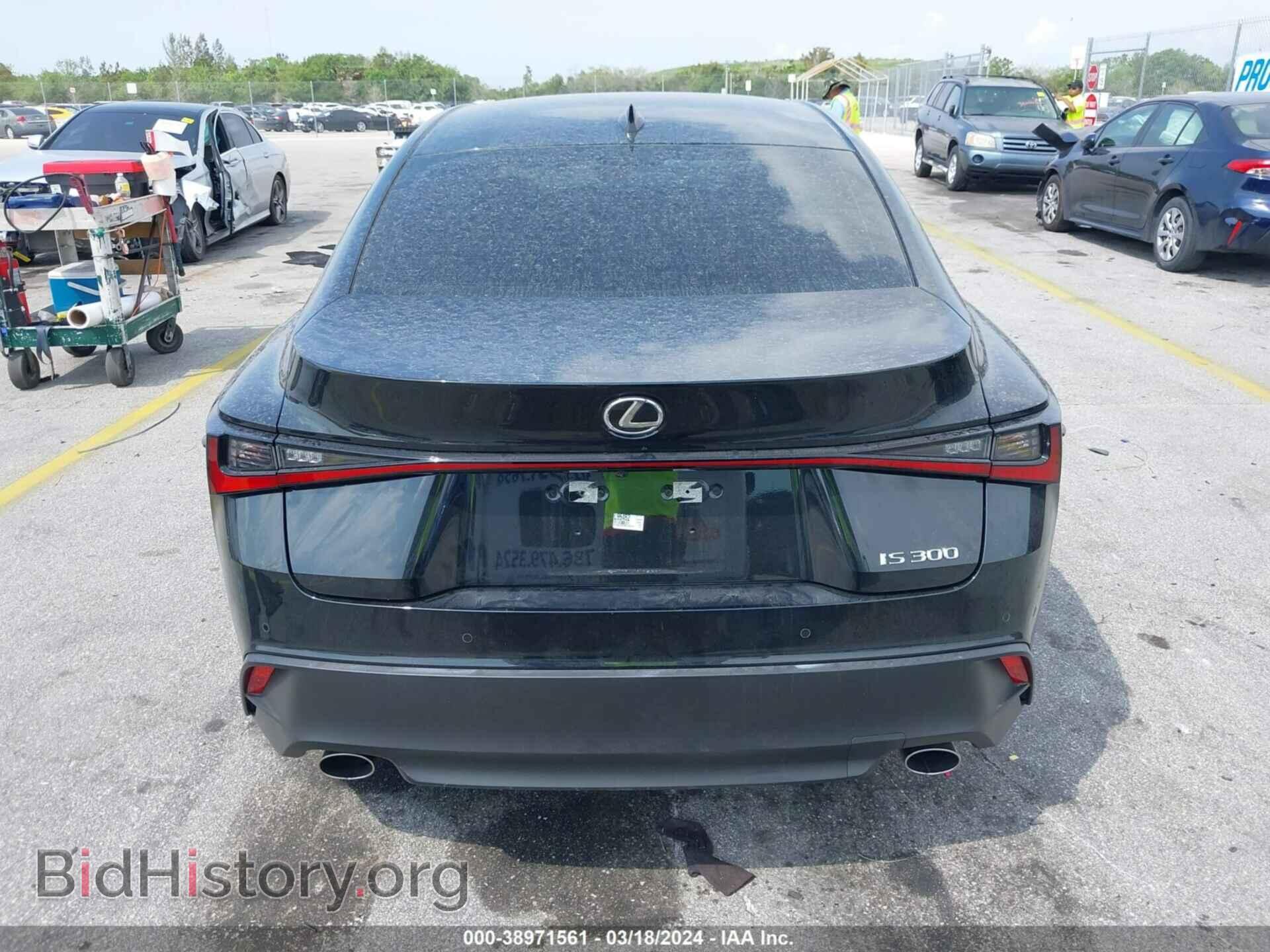 2023 LEXUS IS 300 - VIN: JTHCA1D2XP5126518 - Фото 16