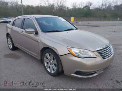 2013 Chrysler 200 LX, gold — VIN 1C3CCBAB3DN715206, IAAI