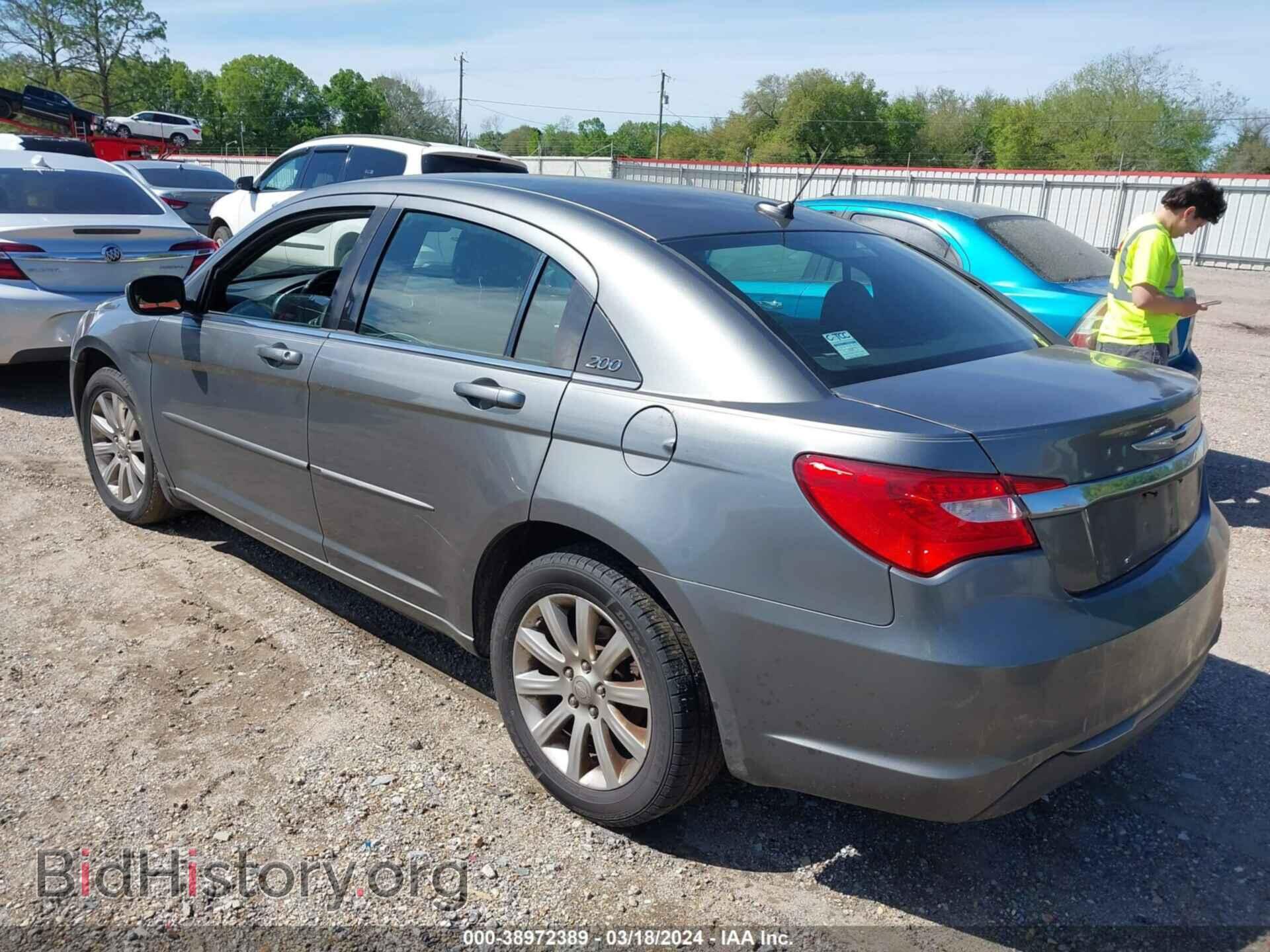 2012 CHRYSLER 200 - VIN: 1C3CCBBB2CN166787 - Фото 3