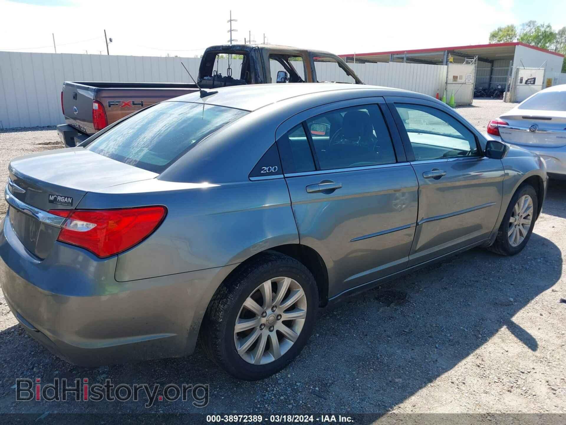 2012 CHRYSLER 200 - VIN: 1C3CCBBB2CN166787 - Фото 6