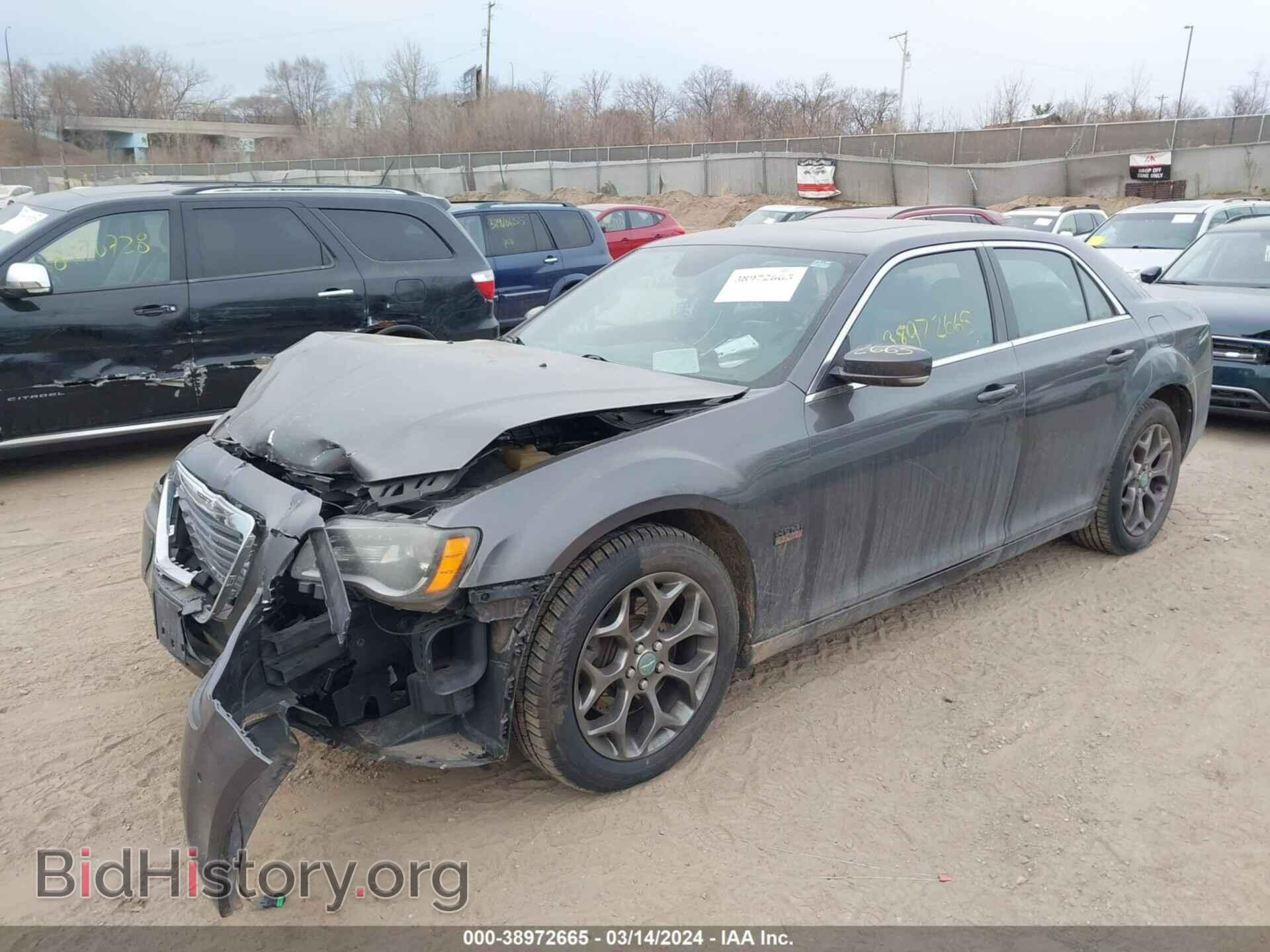 2014 CHRYSLER 300 - VIN: 2C3CCAGTXEH161988 - Фото 2