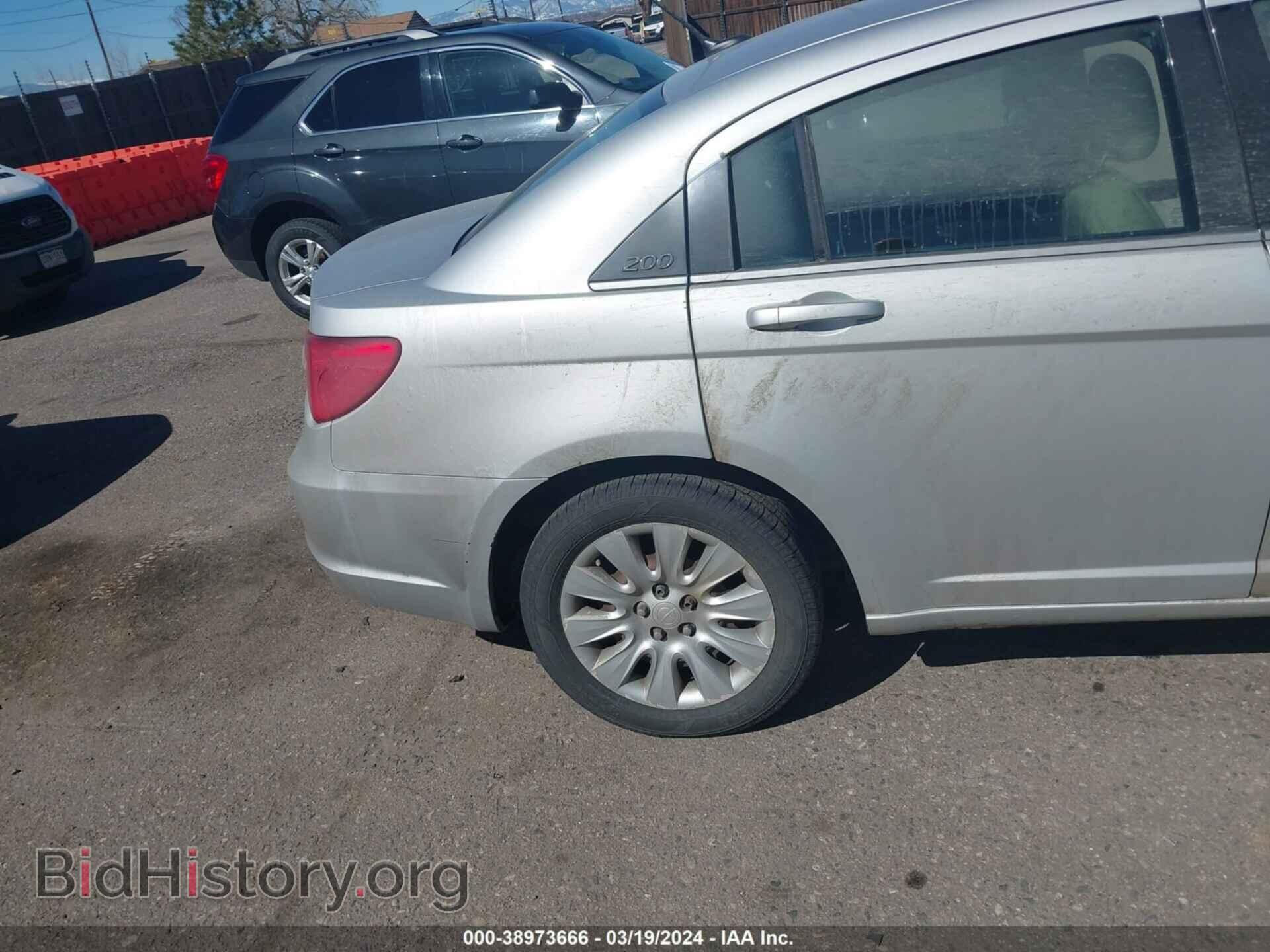 2012 CHRYSLER 200 - VIN: 1C3CCBAB0CN158141 - Фото 6