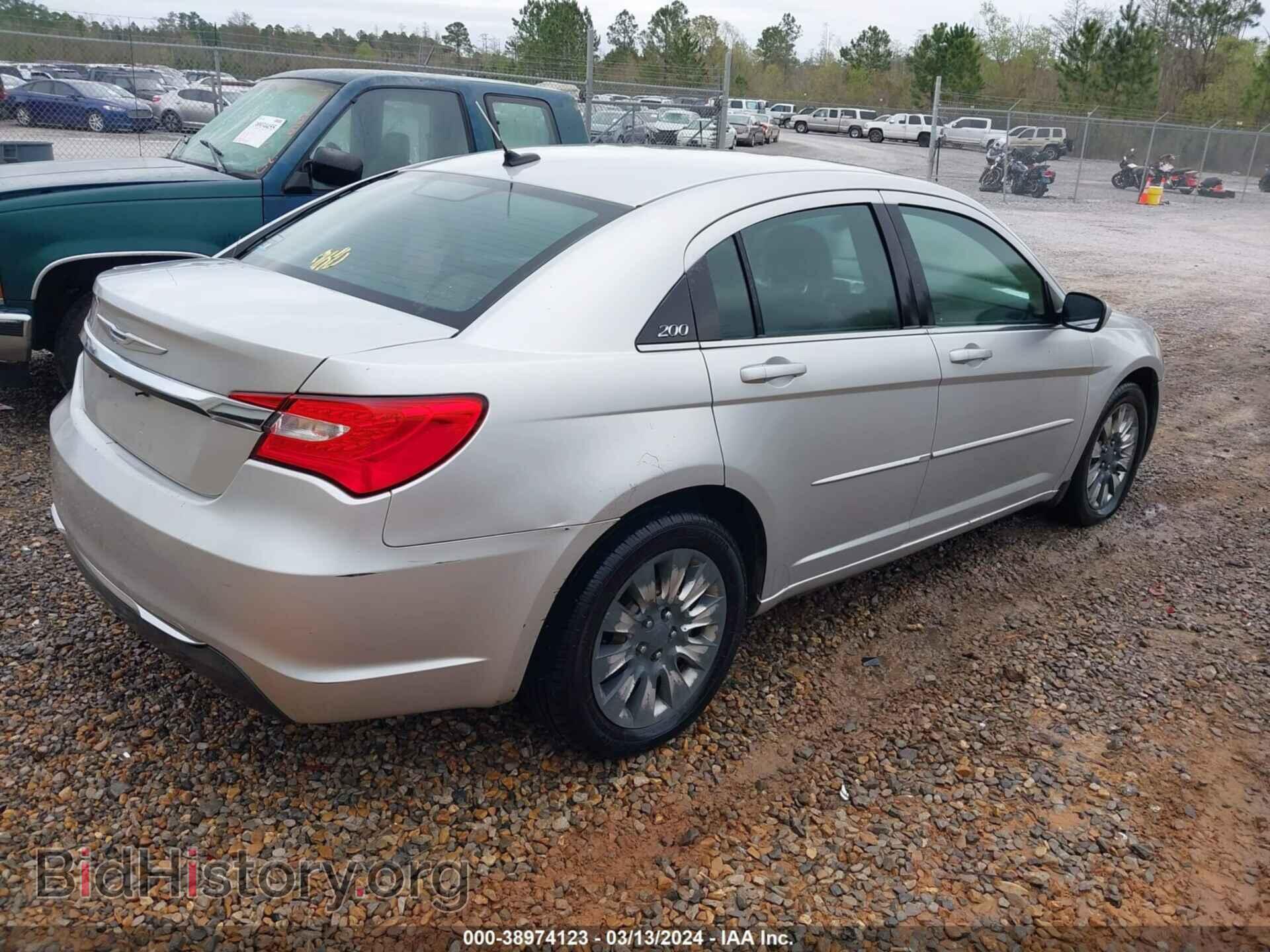 2012 CHRYSLER 200 - VIN: 1C3CCBAB0CN205233 - Фото 4