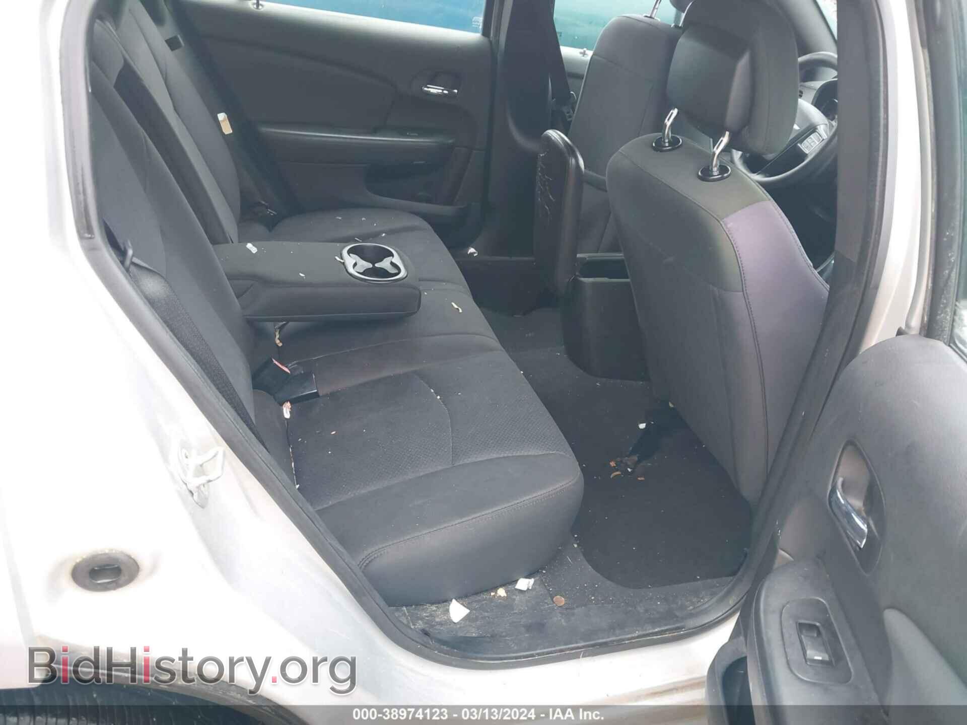 2012 CHRYSLER 200 - VIN: 1C3CCBAB0CN205233 - Фото 8