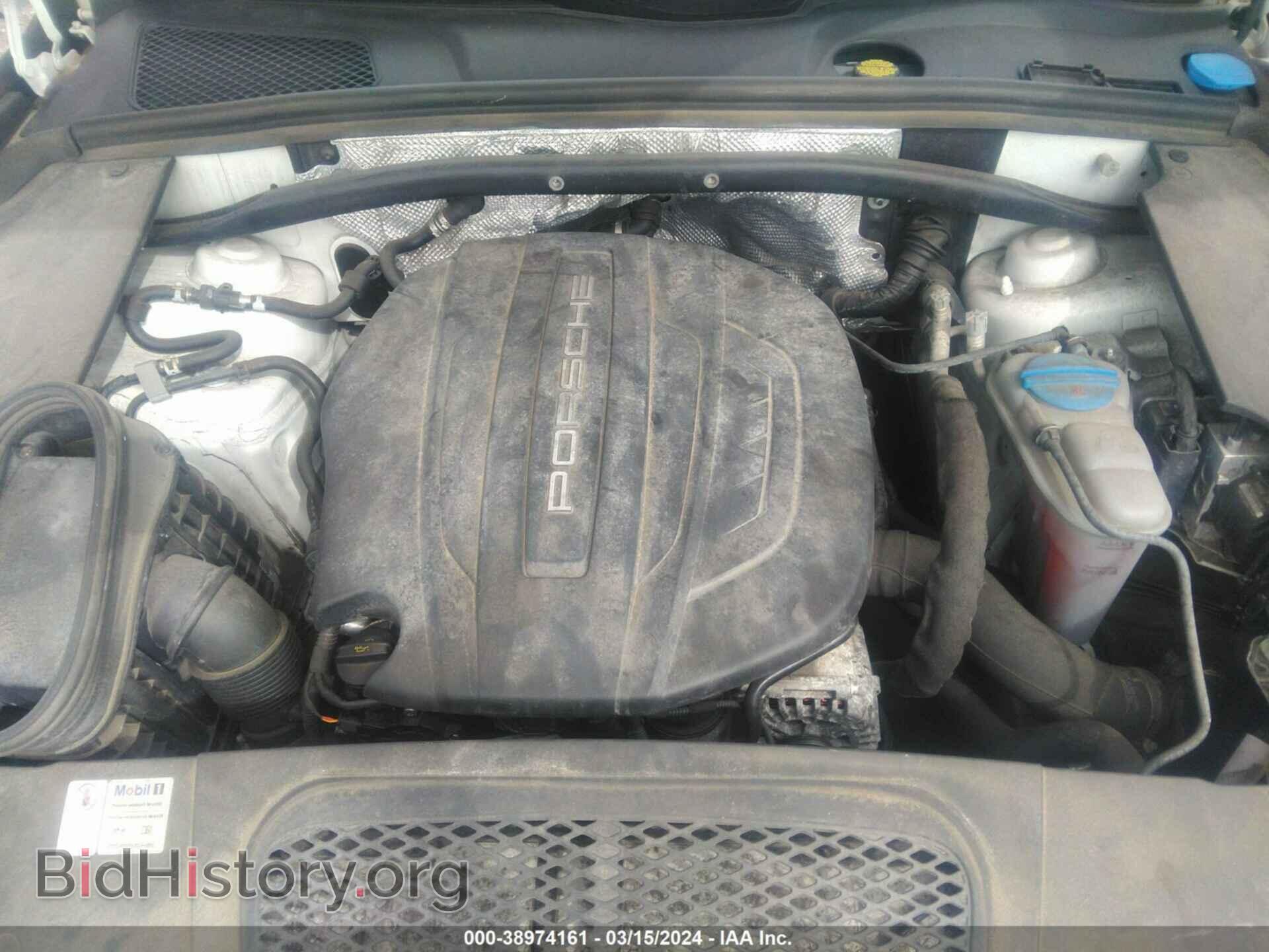 2017 PORSCHE MACAN - VIN: WP1AA2A51HLB83358 - Photo 10
