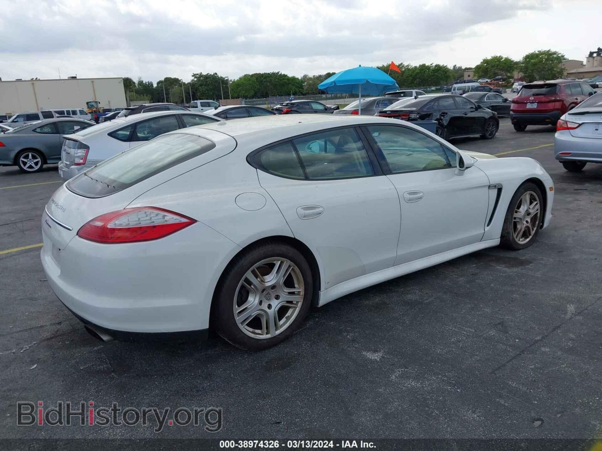 2011 PORSCHE PANAMERA - VIN: WP0AA2A70BL020825 - Фото 4