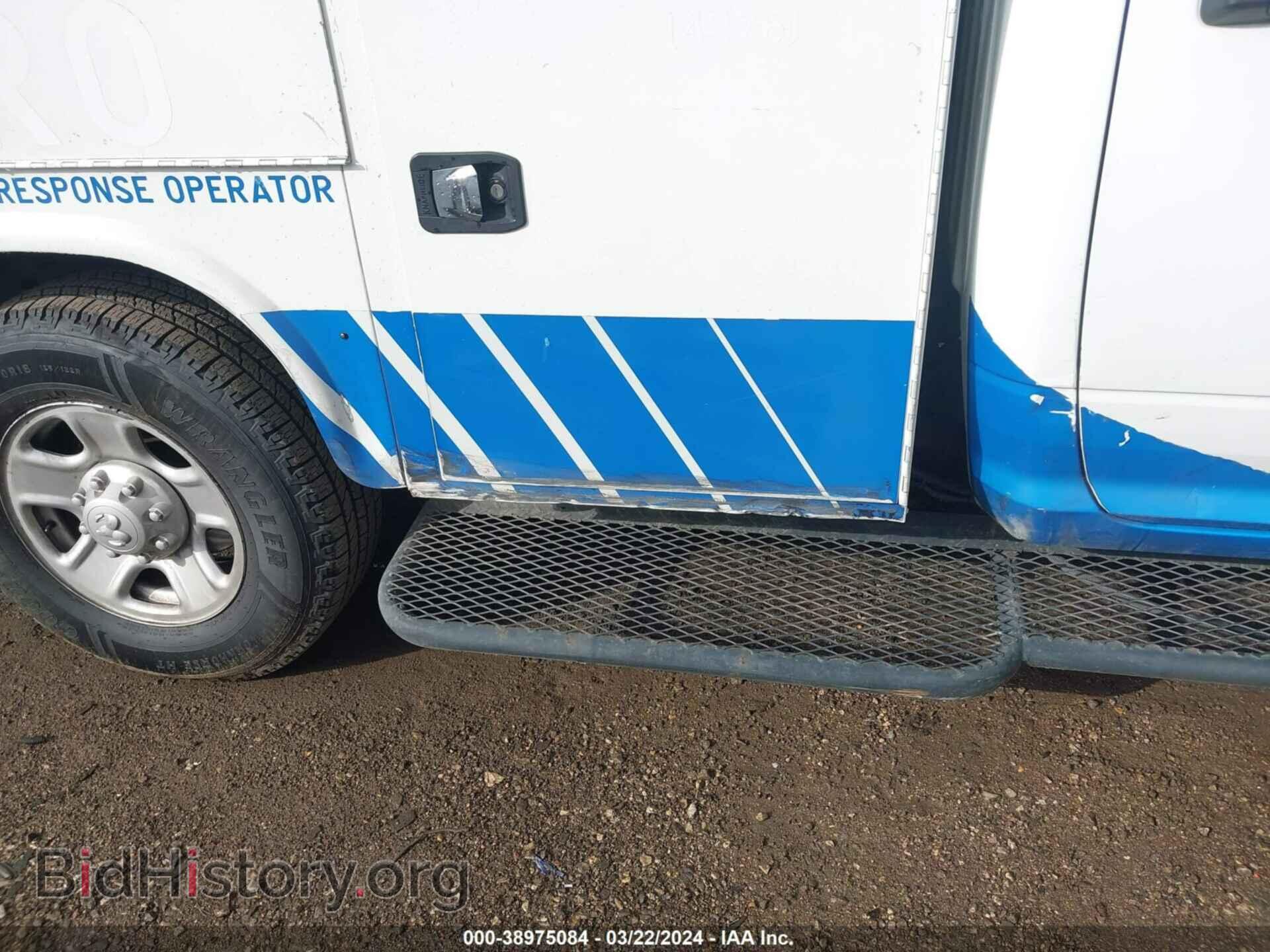 2017 RAM 2500 - VIN: 3C6TR4HTXHG788664 - Photo 6