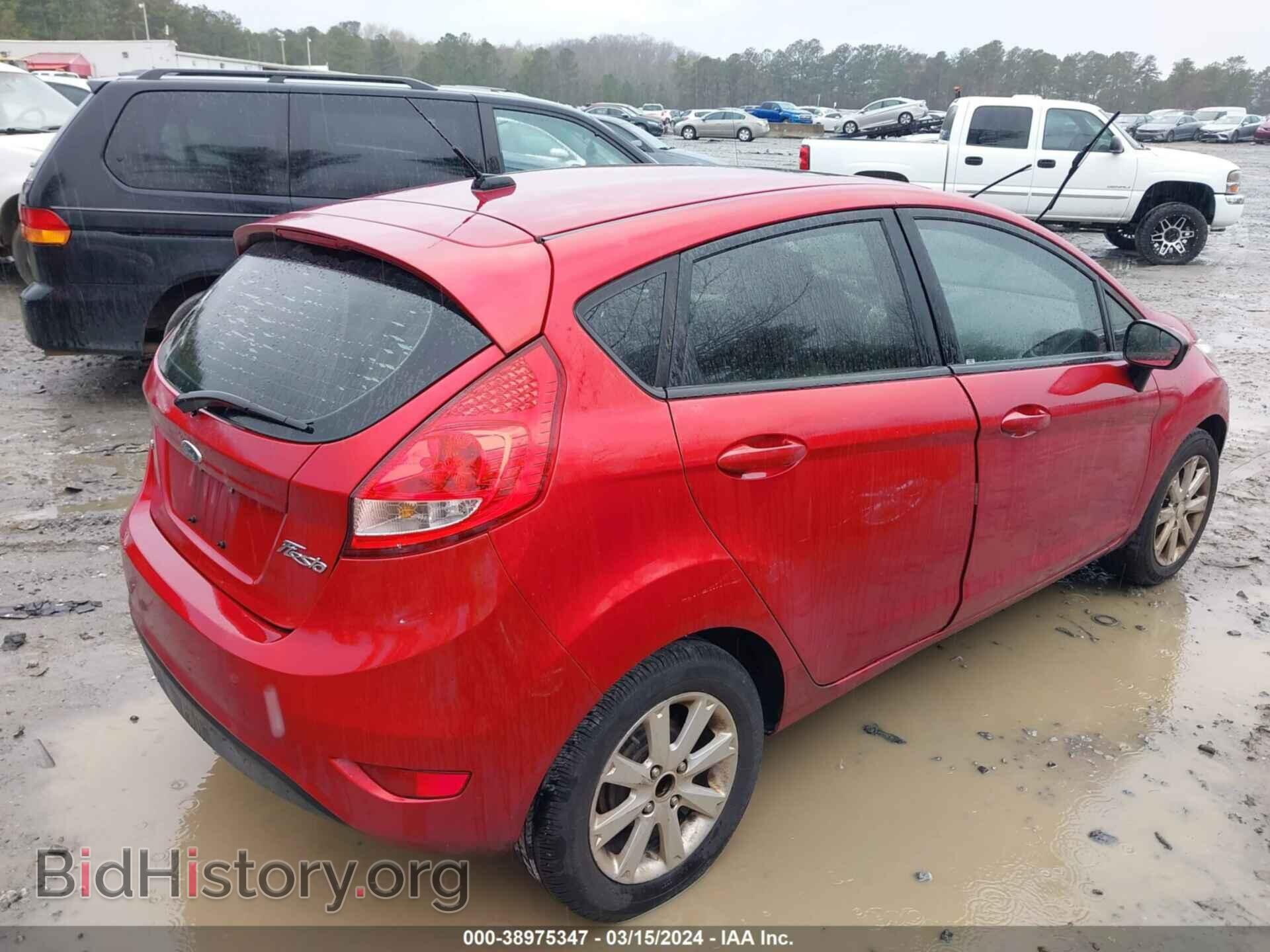 2011 FORD FIESTA - VIN: 3FADP4EJ6BM166325 - Photo 4