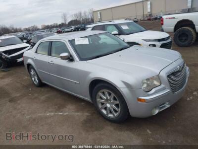 2009 Chrysler 300C Hemi, серебристый — VIN 2C3KA63T29H604158, IAAI