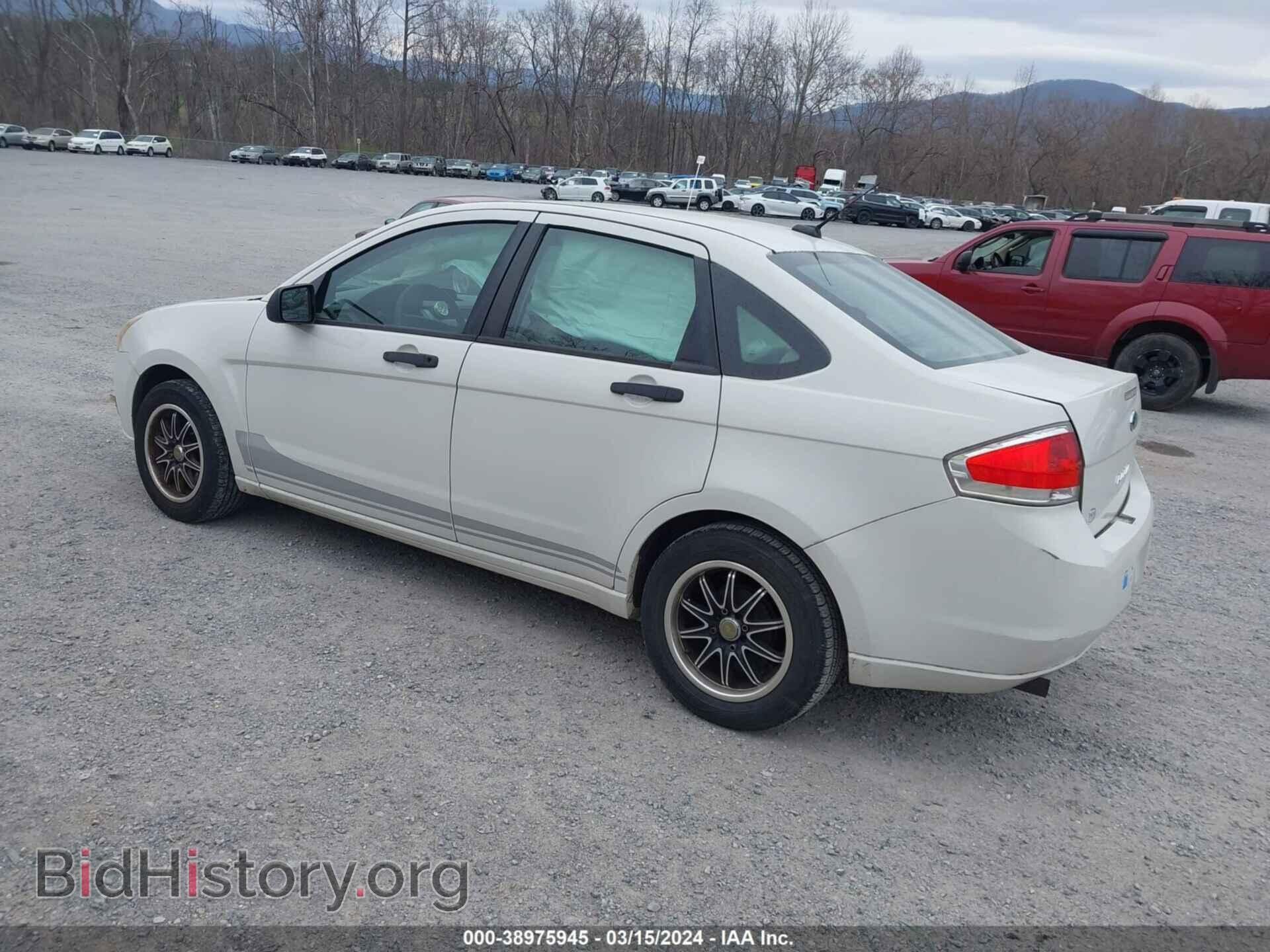2011 FORD FOCUS - VIN: 1FAHP3EN7BW162668 - Фото 3