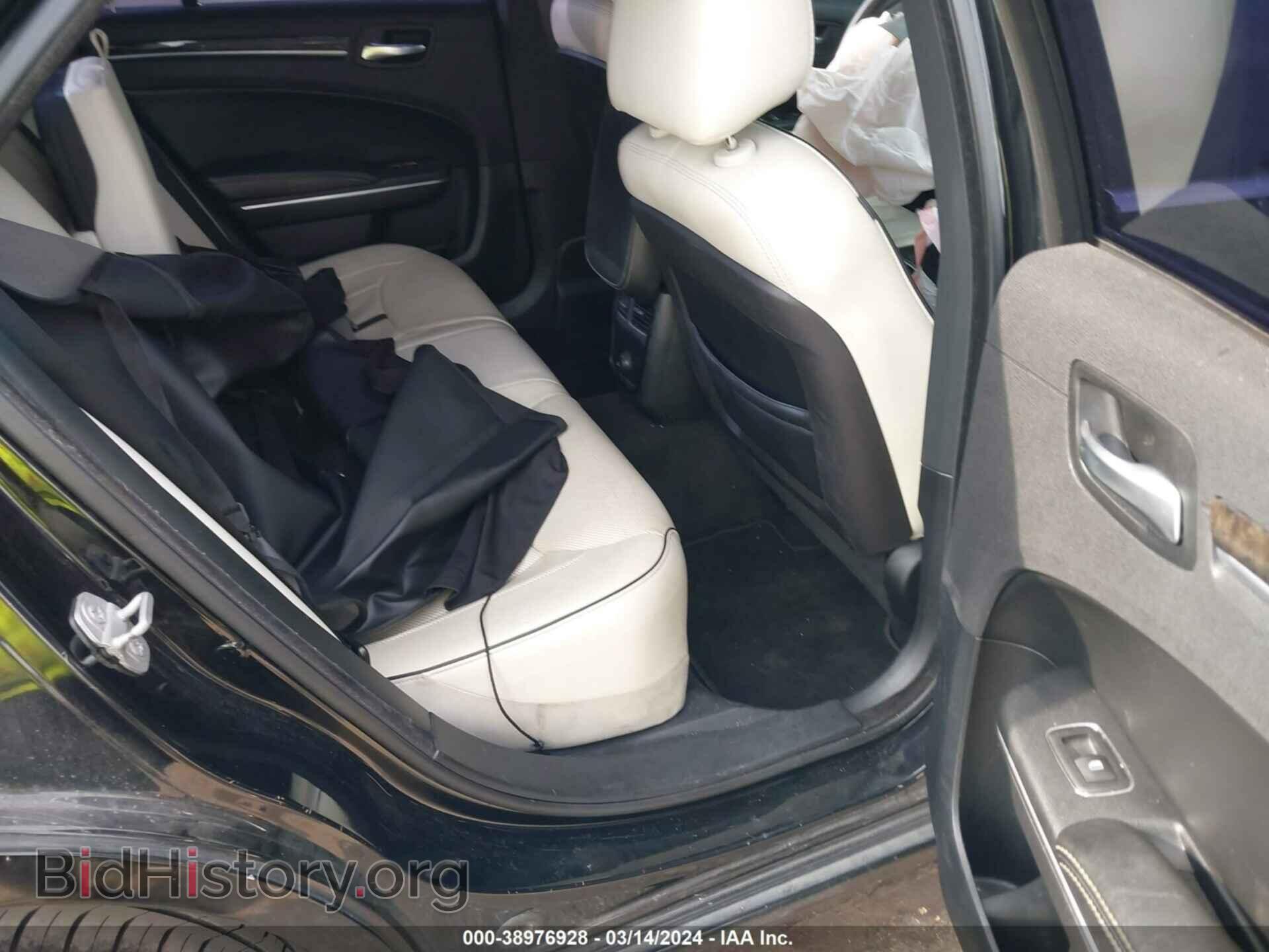 2014 CHRYSLER 300 - VIN: 2C3CCAAG5EH343156 - Фото 8